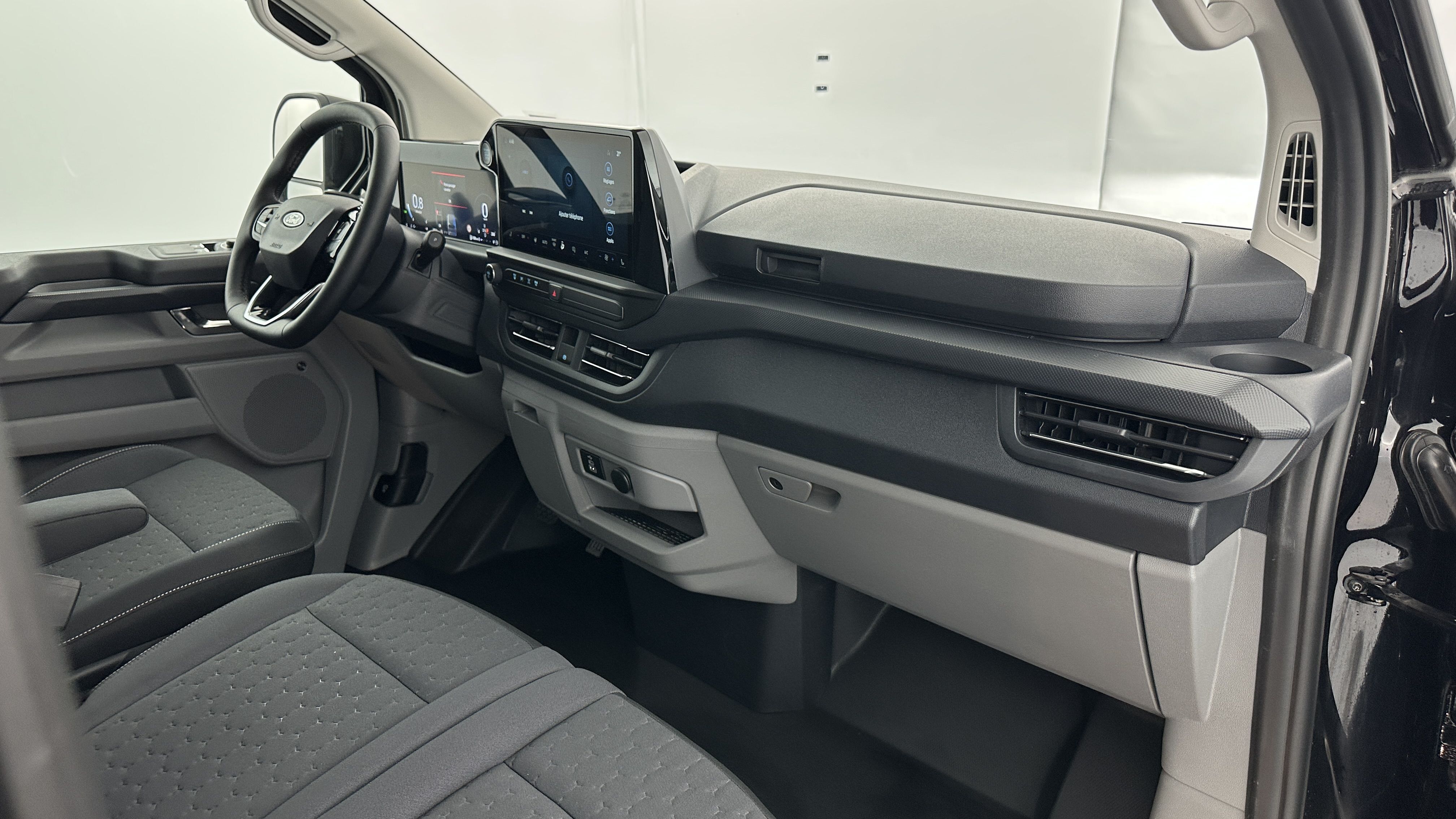 GLI00001261_p53 - FORD - TRANSIT - 2025 - photo 7