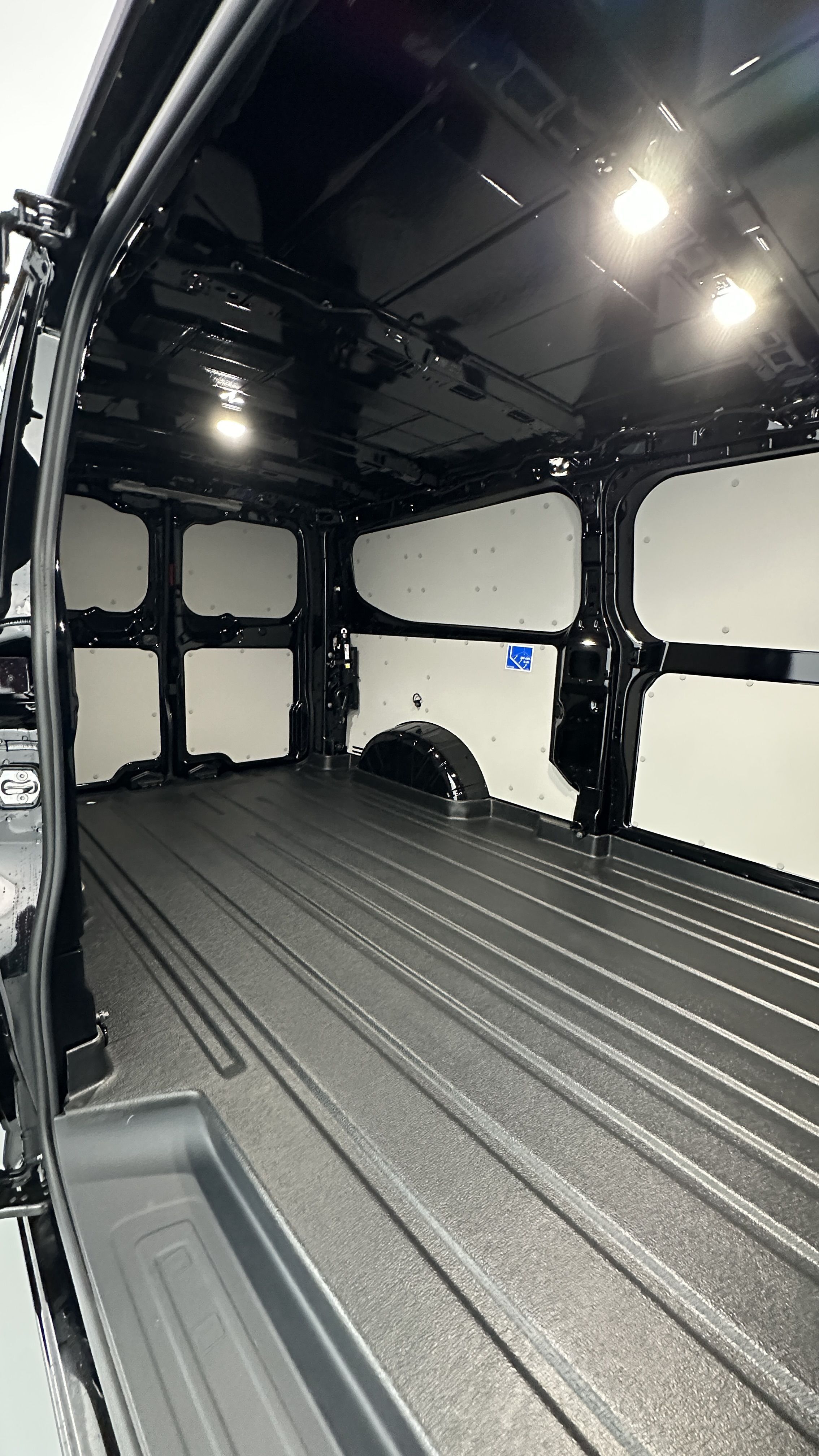 GLI00001261_p53 - FORD - TRANSIT - 2025 - photo 8