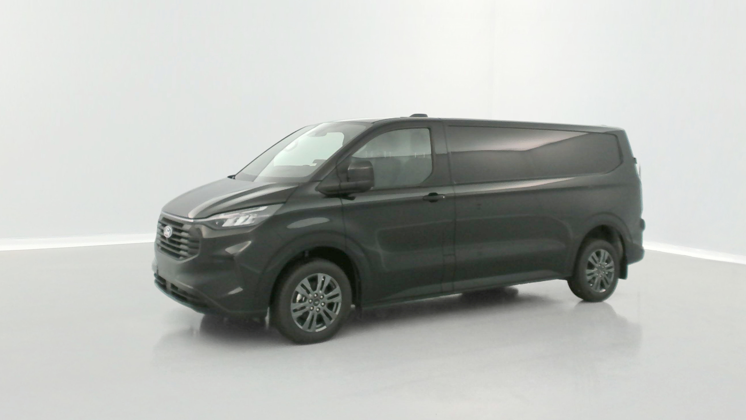 GLI00001261_p53 - FORD - TRANSIT - 2025 - photo 20