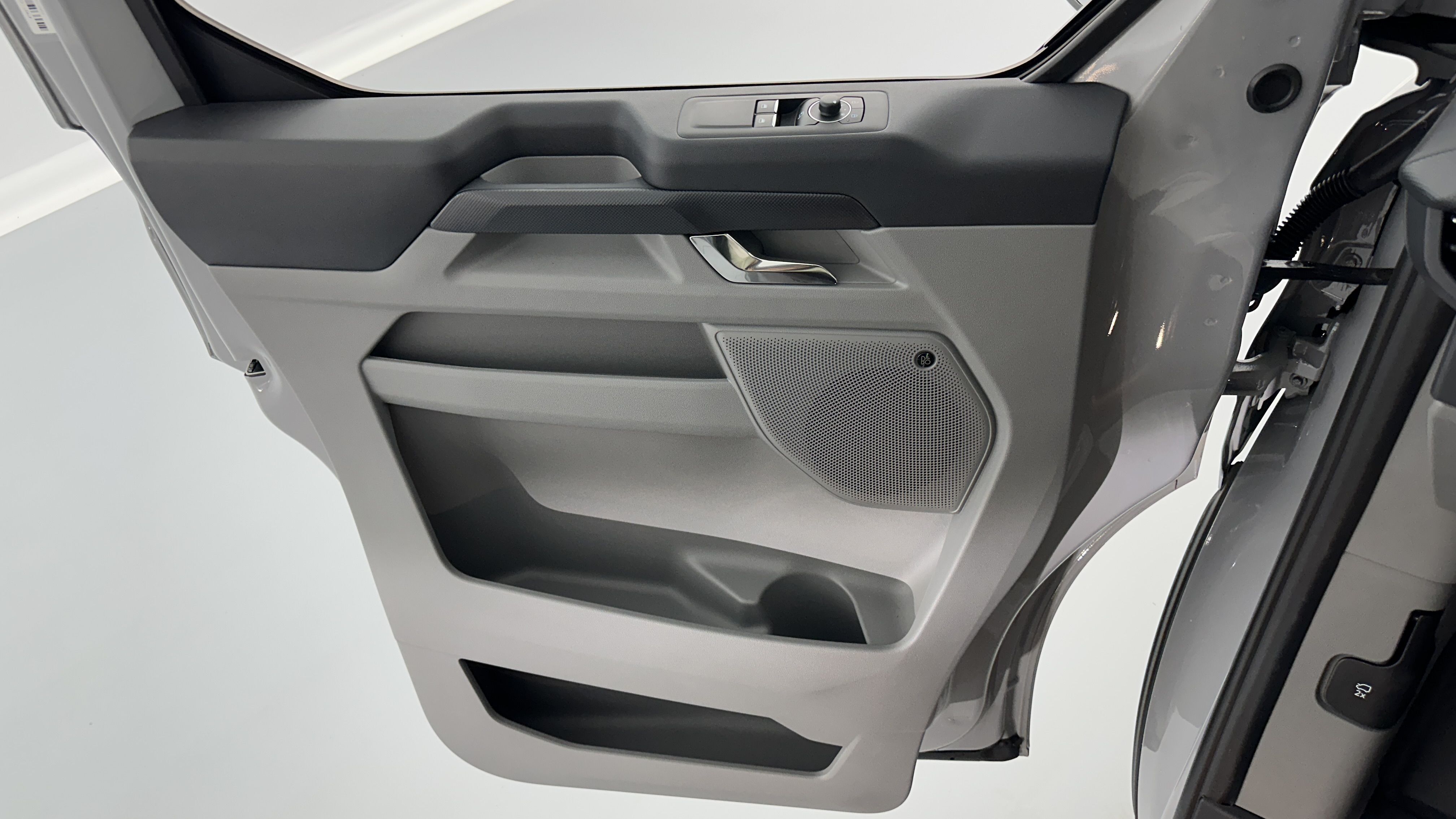 GLI00001265_p53 - FORD - TRANSIT - 2025 - photo 10