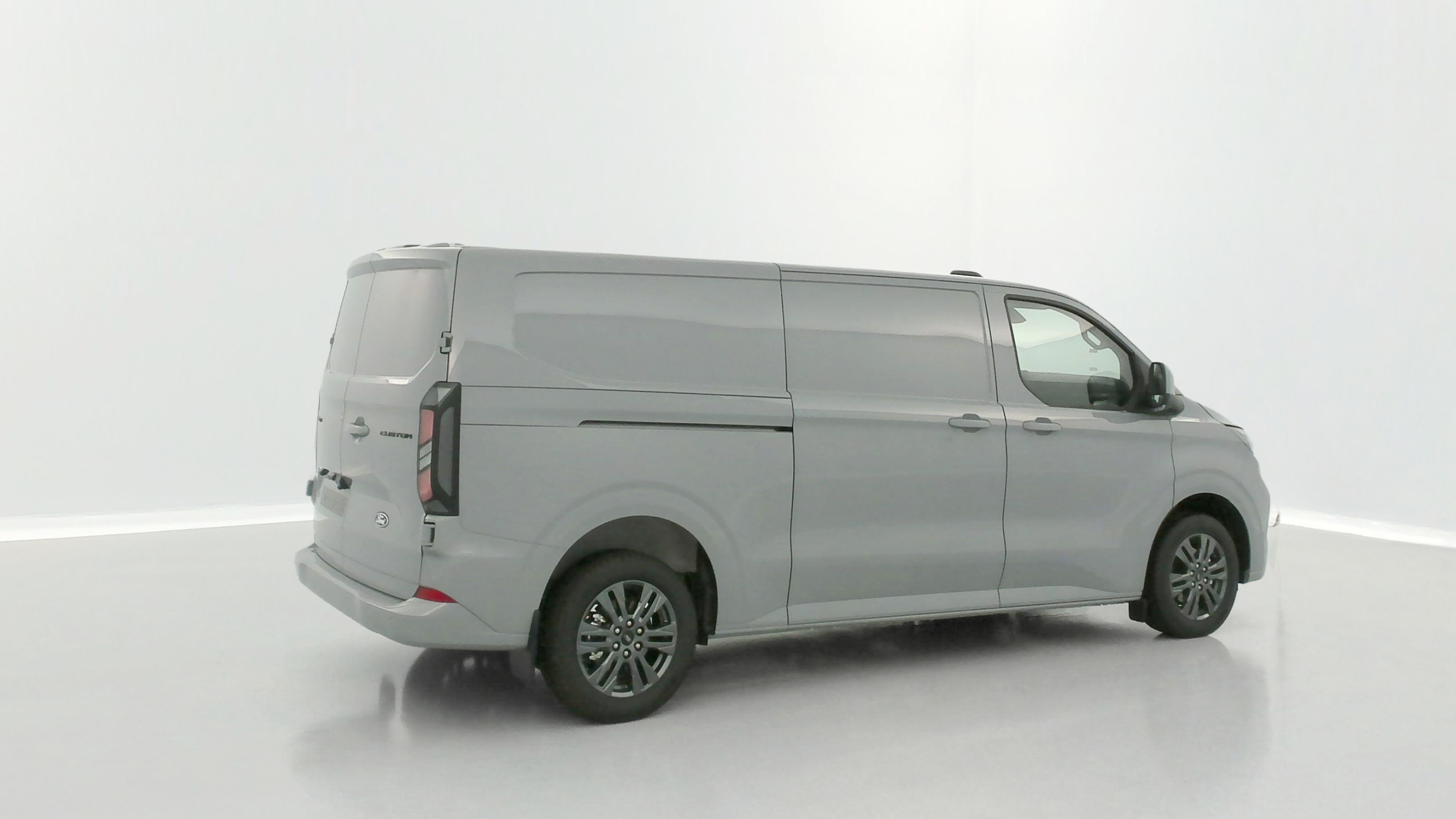 GLI00001265_p53 - FORD - TRANSIT - 2025 - photo 25