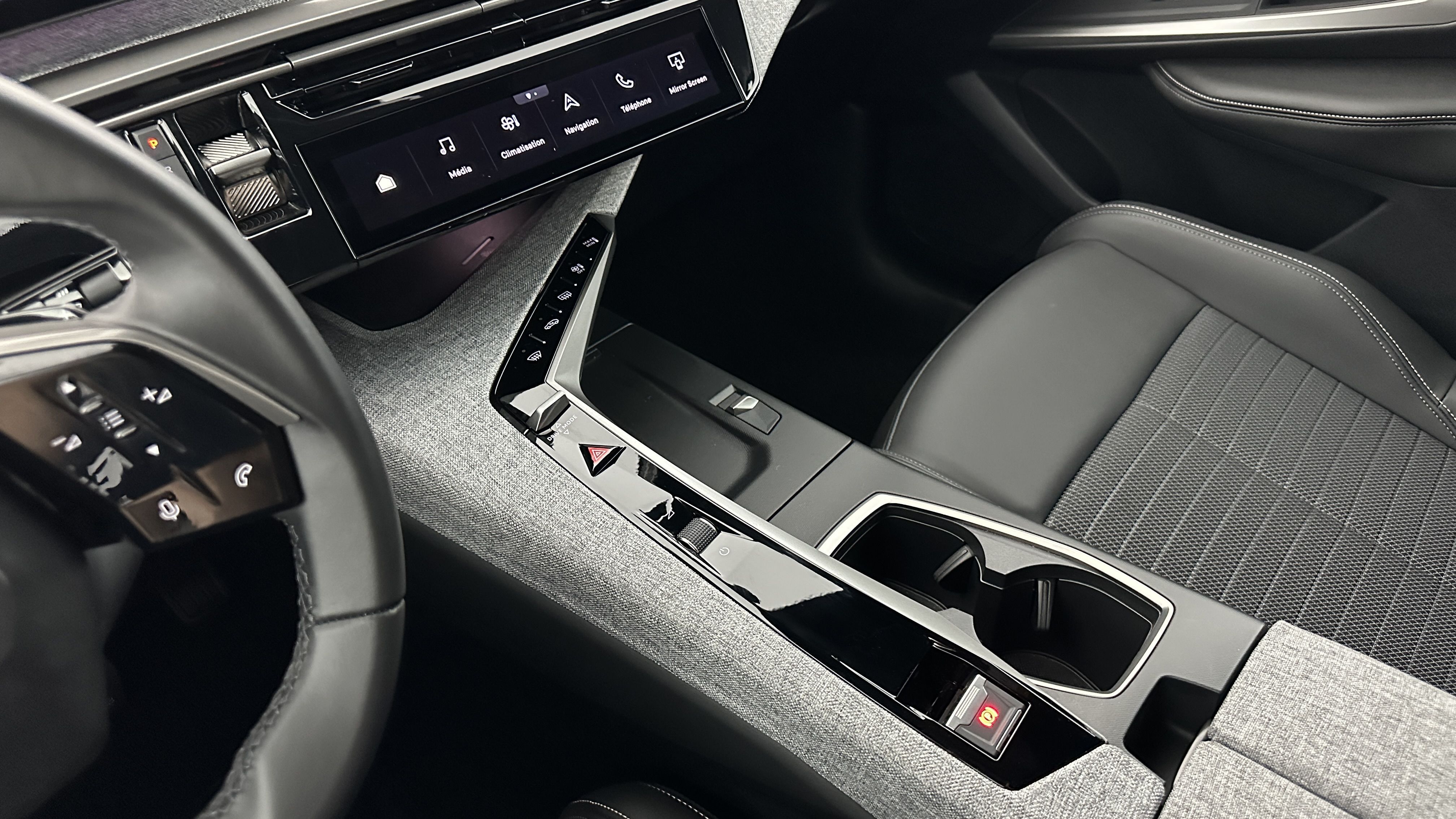 GLI00002585_p53 - PEUGEOT - 3008 - 2024 - photo 15