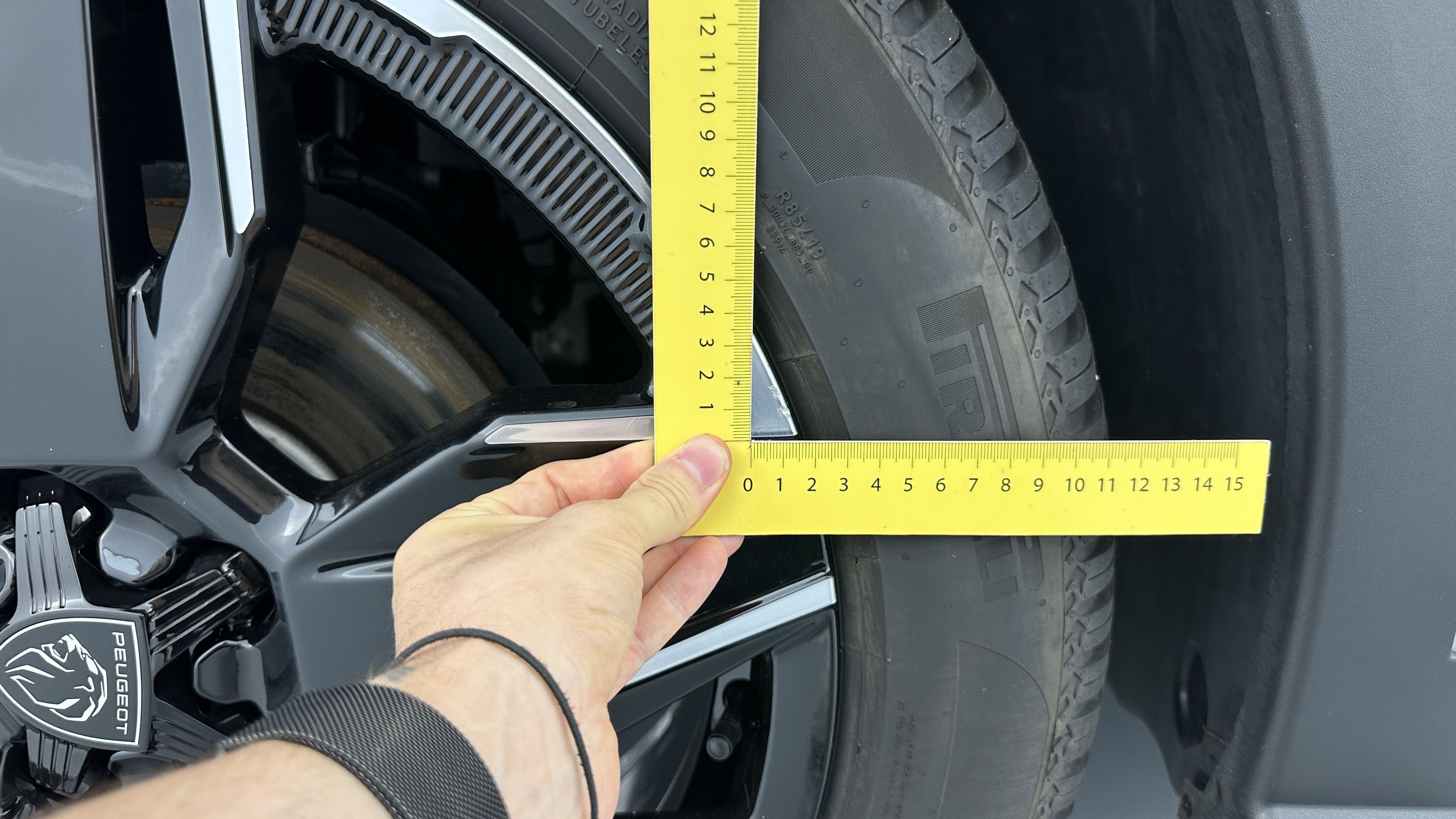 GLI00002585_p53 - PEUGEOT - 3008 - 2024 - photo 23