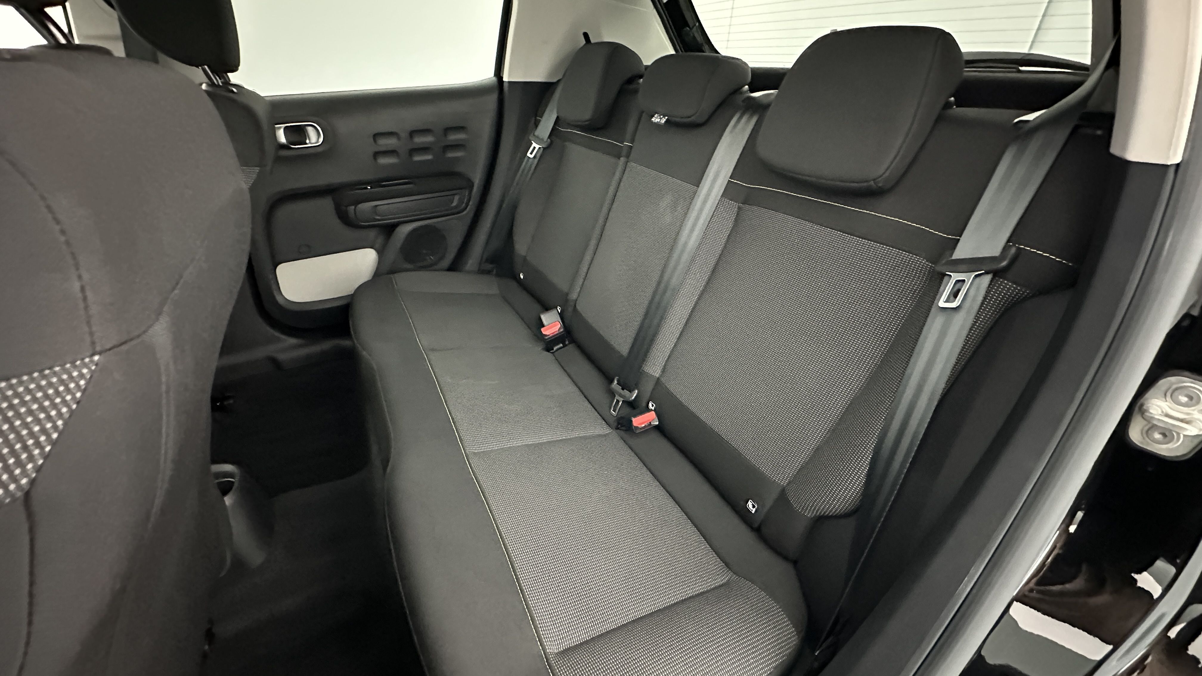 GLI00001807_p53 - CITROEN - C3 - 2024 - photo 9