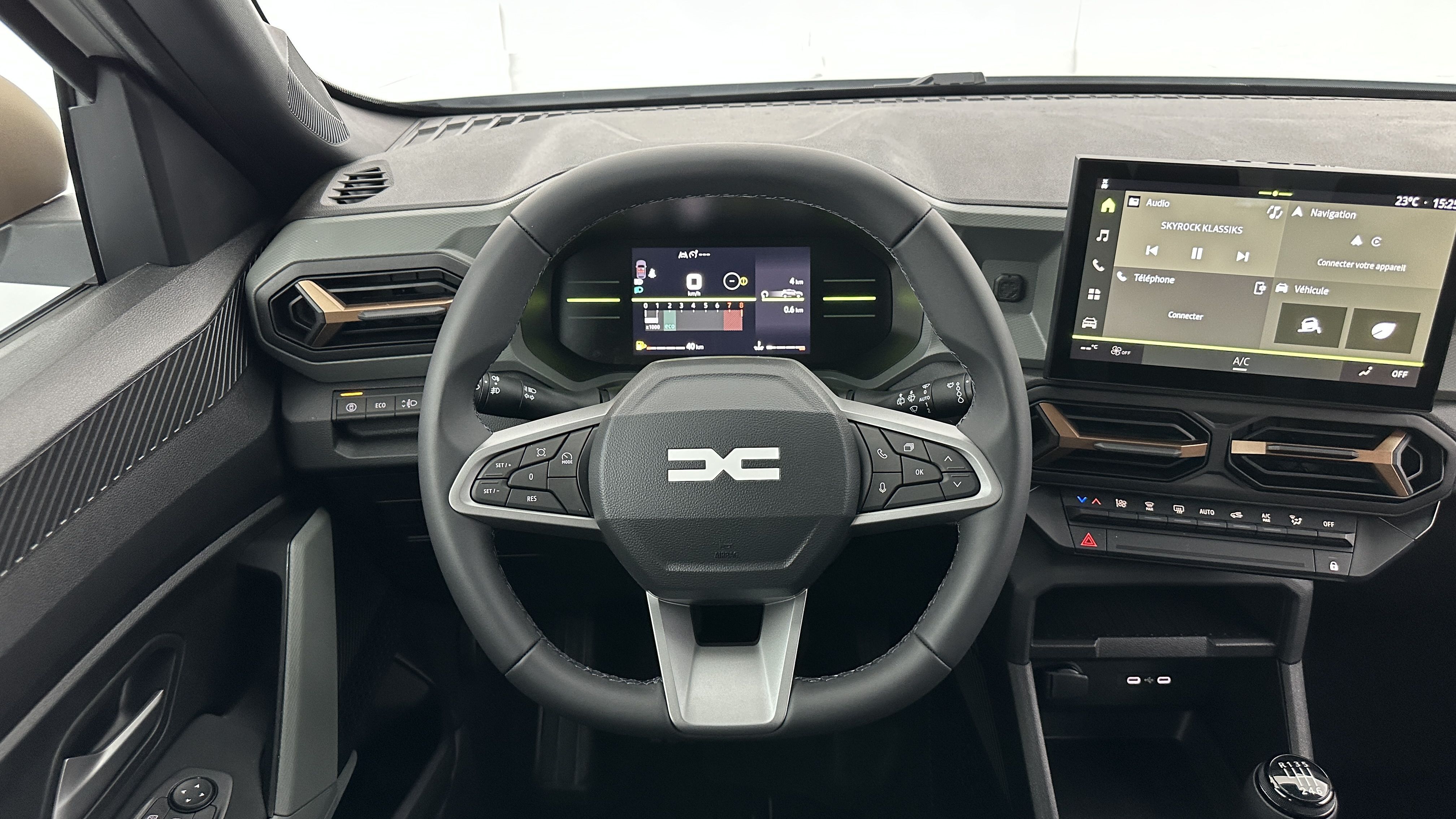 GLI00002608_p53 - DACIA - DUSTER - 2025 - photo 14