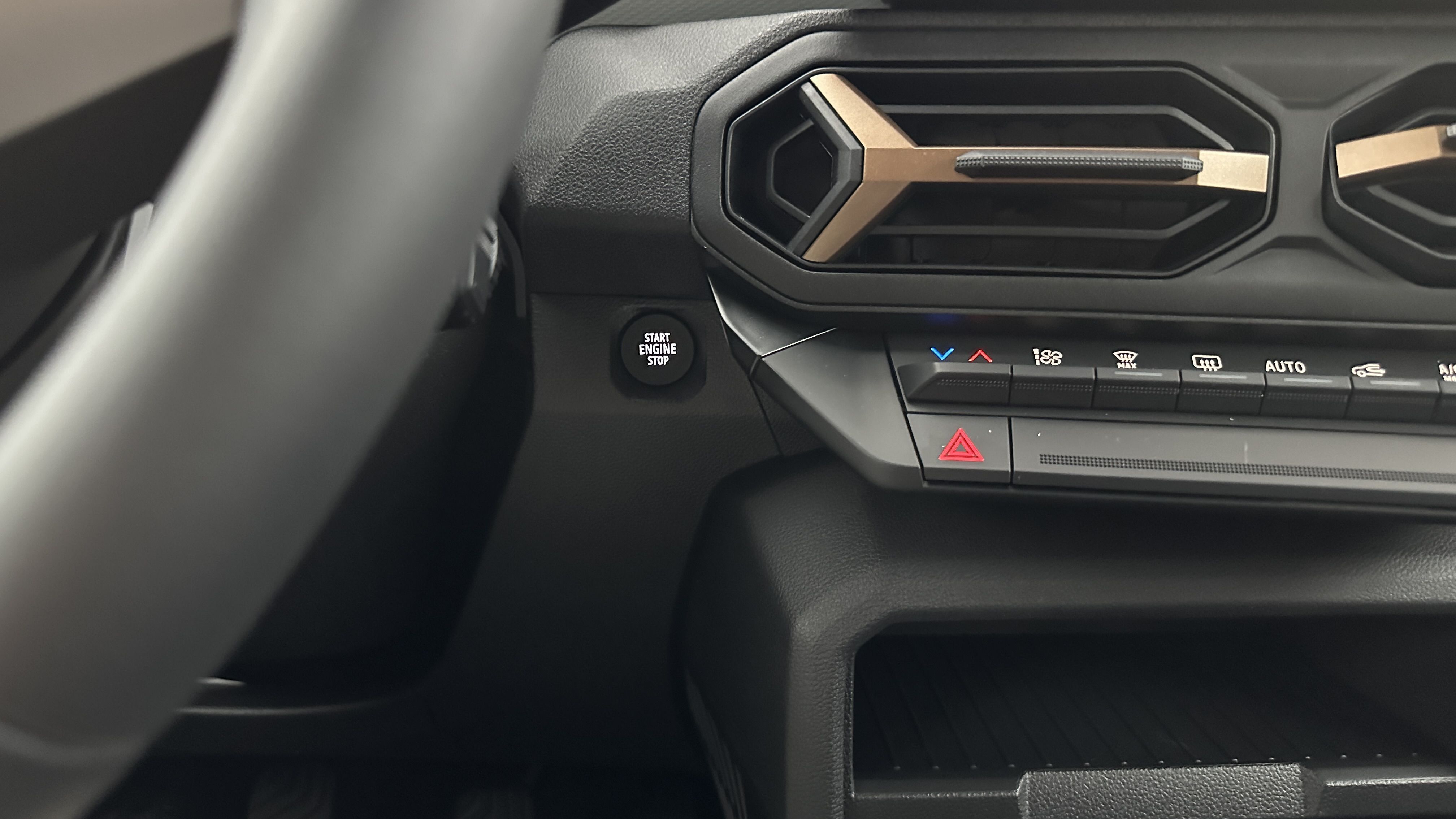 GLI00002608_p53 - DACIA - DUSTER - 2025 - photo 19