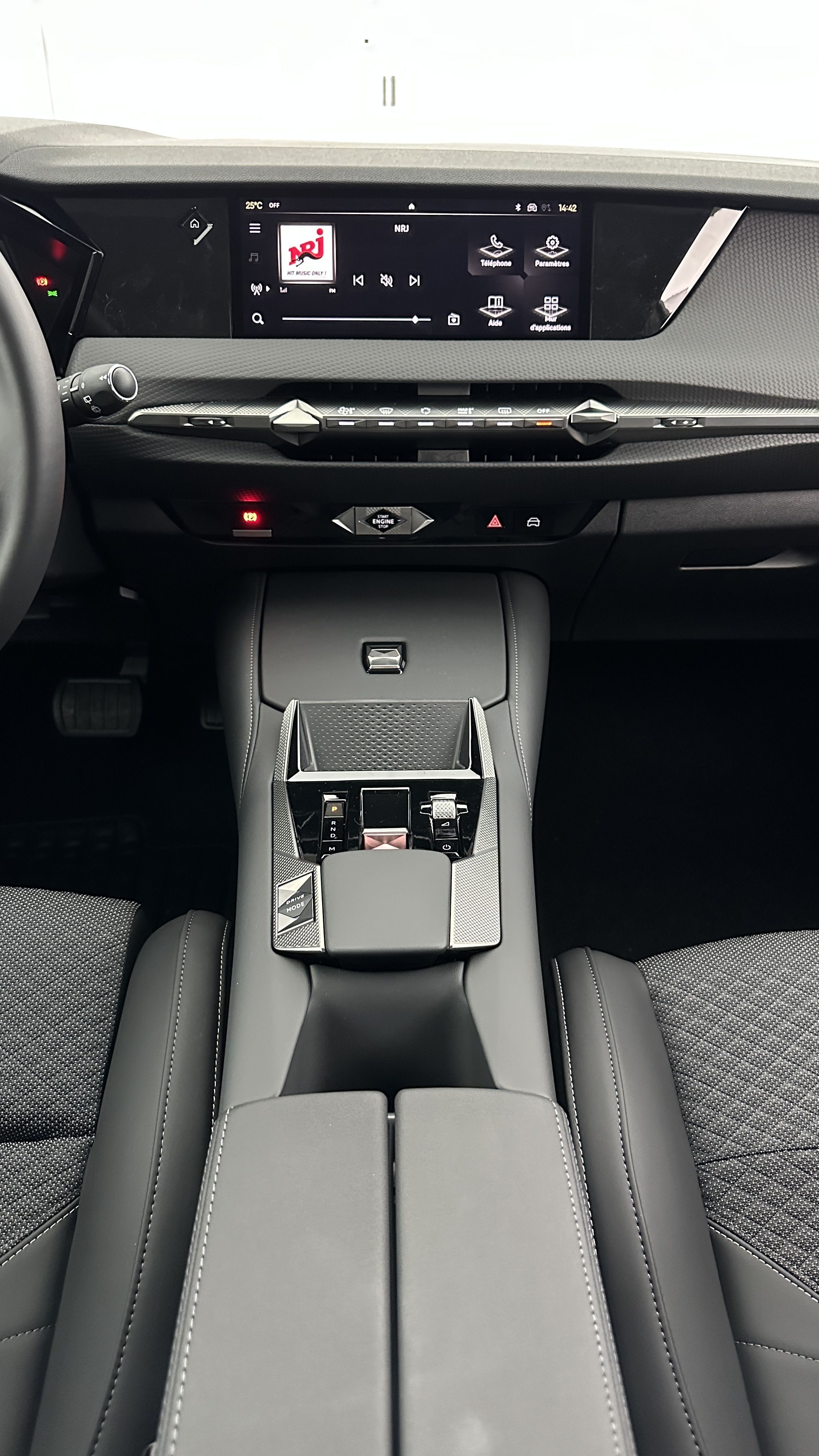 GLI00002411_p53 - DS - DS 4 - 2025 - photo 16