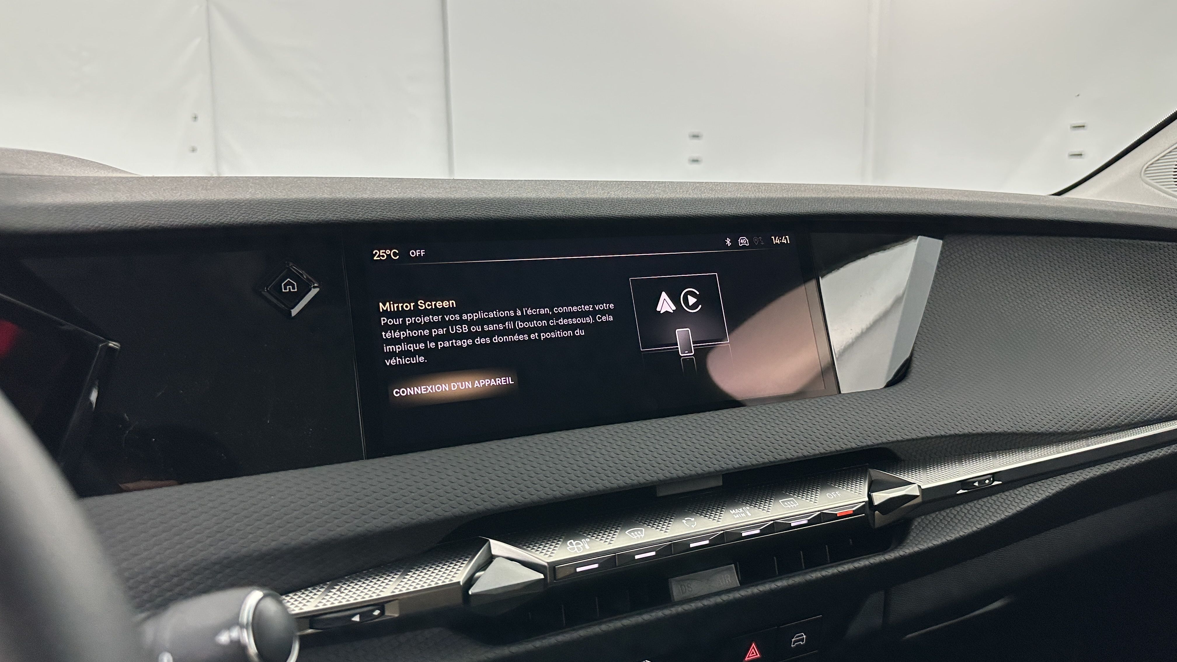 GLI00002411_p53 - DS - DS 4 - 2025 - photo 19