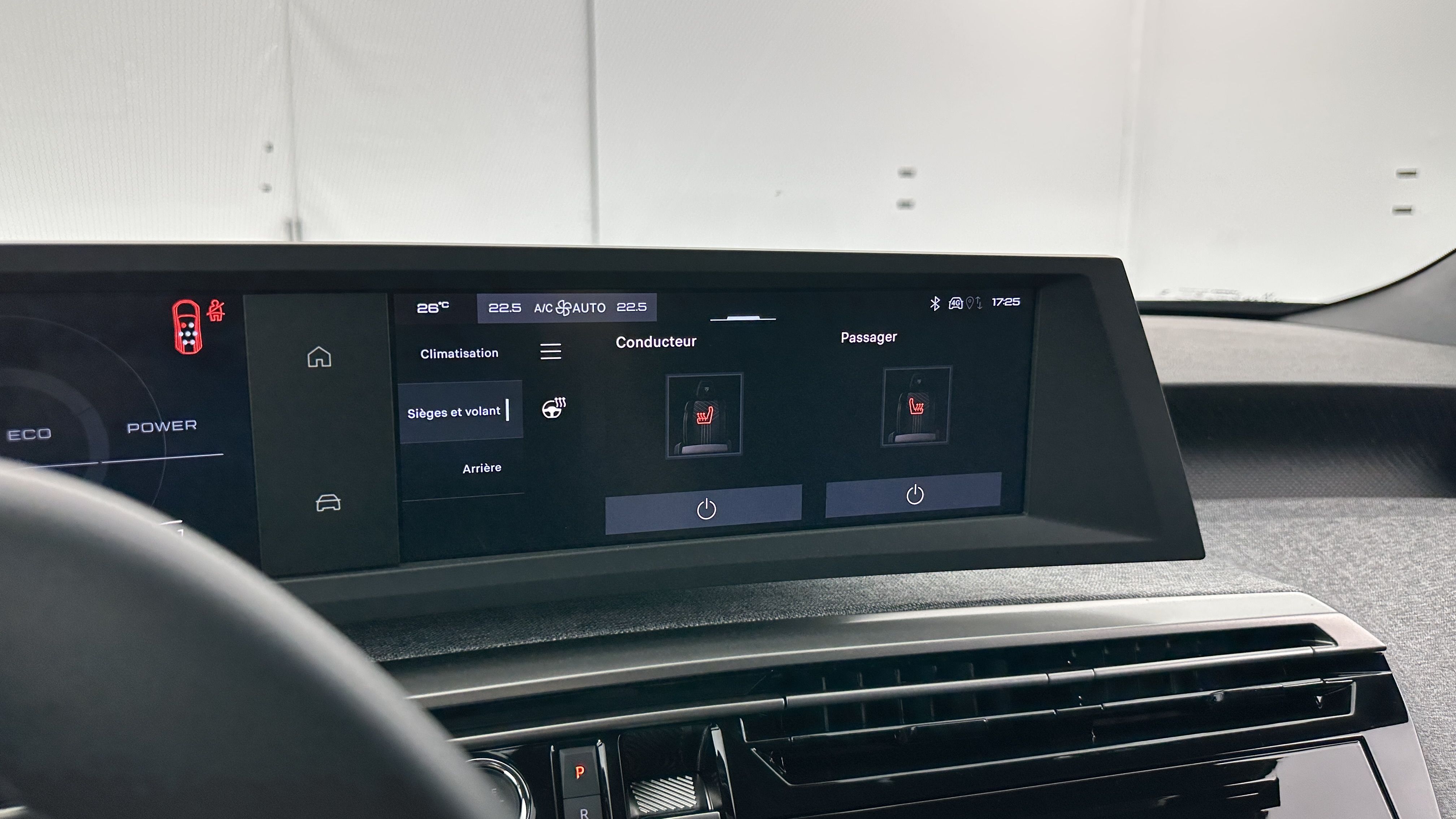 GLI00002788_p53 - PEUGEOT - 5008 - 2025 - photo 21