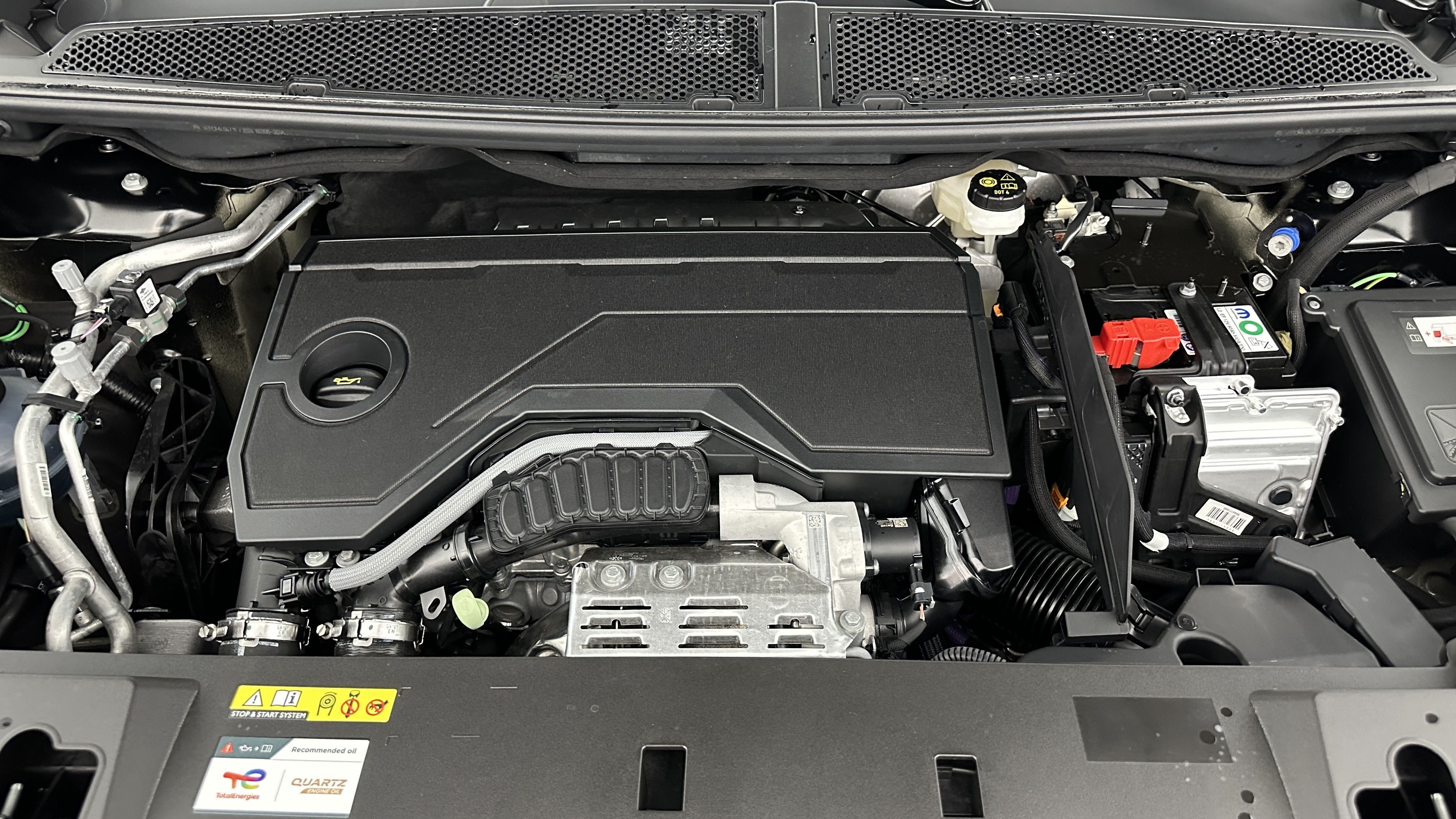 GLI00002787_p53 - PEUGEOT - 5008 - 2025 - photo 12