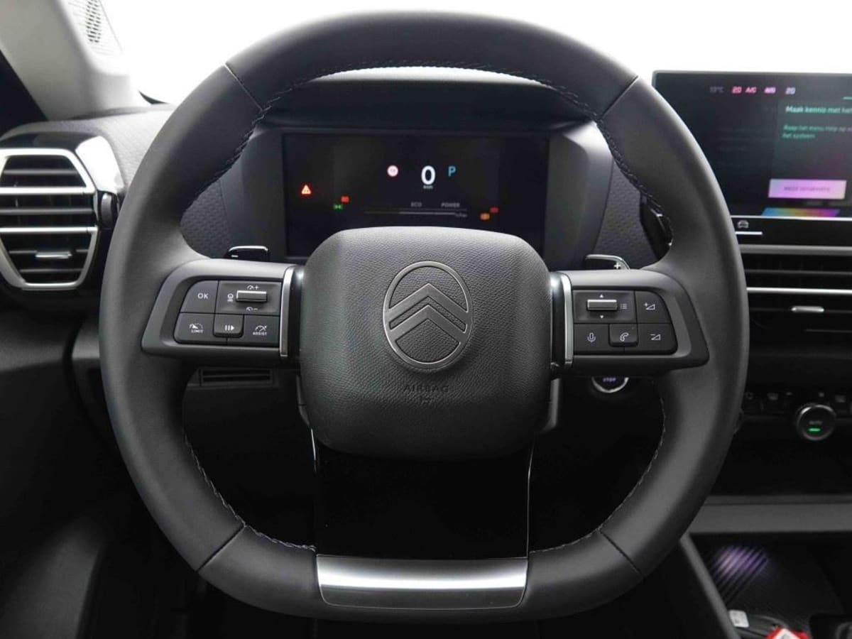 357711_p2 - CITROEN - C4 - 2025 - photo 9