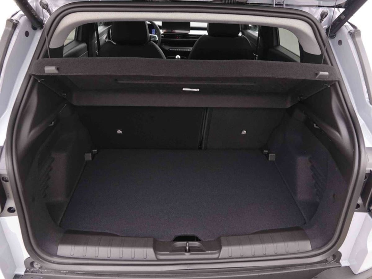 357541_p2 - JEEP - AVENGER - 2026 - photo 6