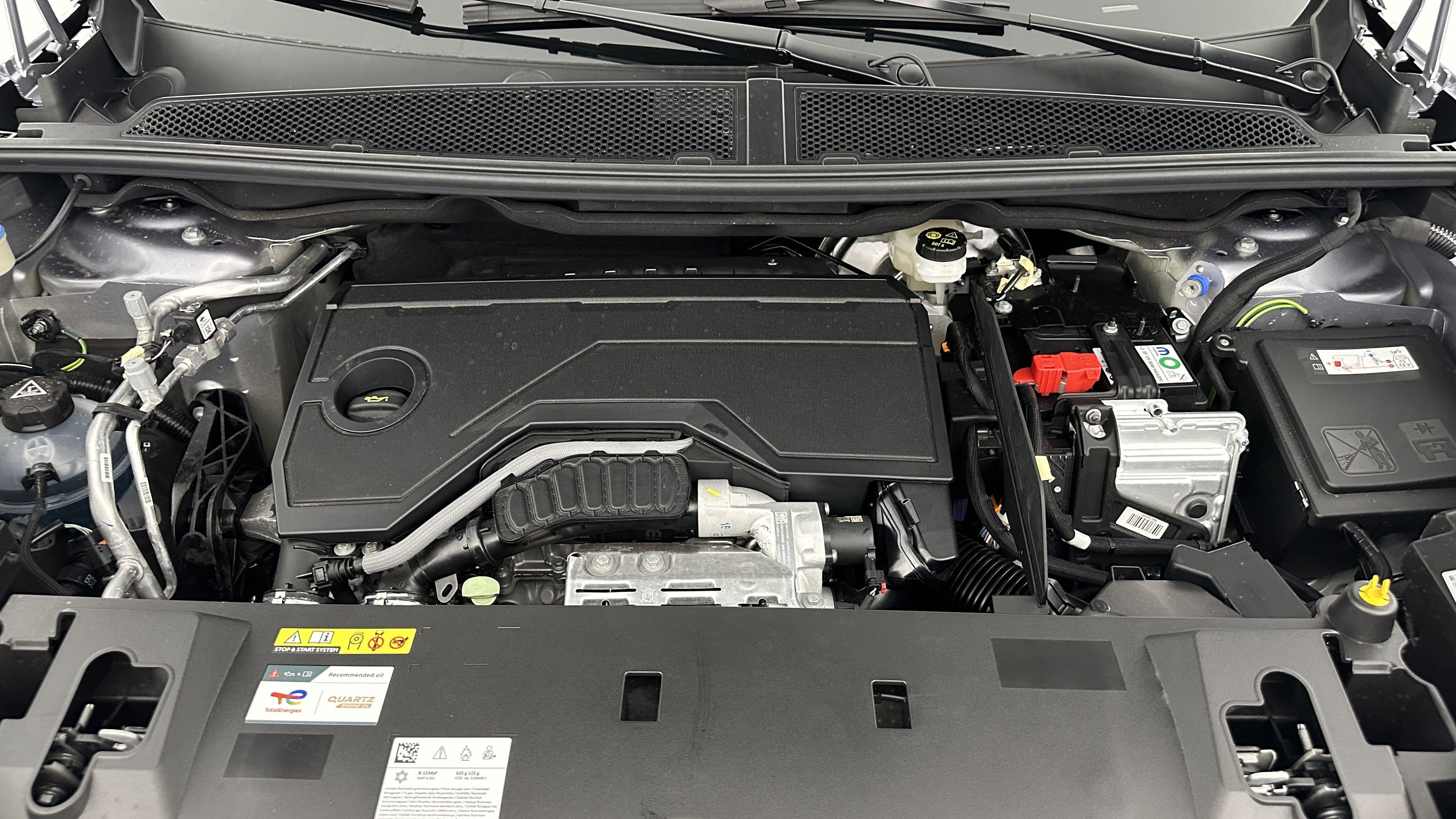 GLI00008312_p53 - PEUGEOT - 5008 - 2025 - photo 12