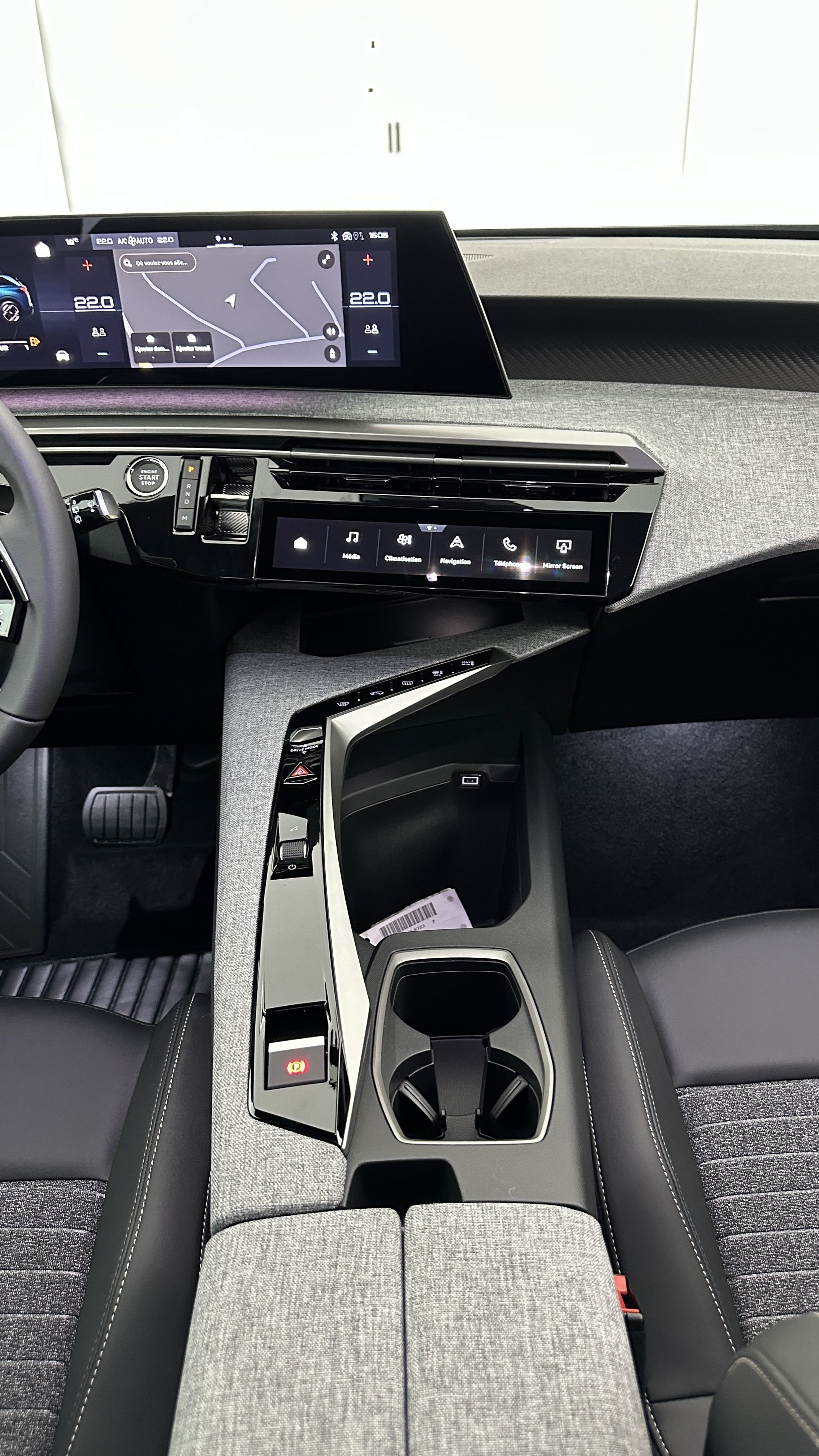 GLI00008314_p53 - PEUGEOT - 5008 - 2025 - photo 17