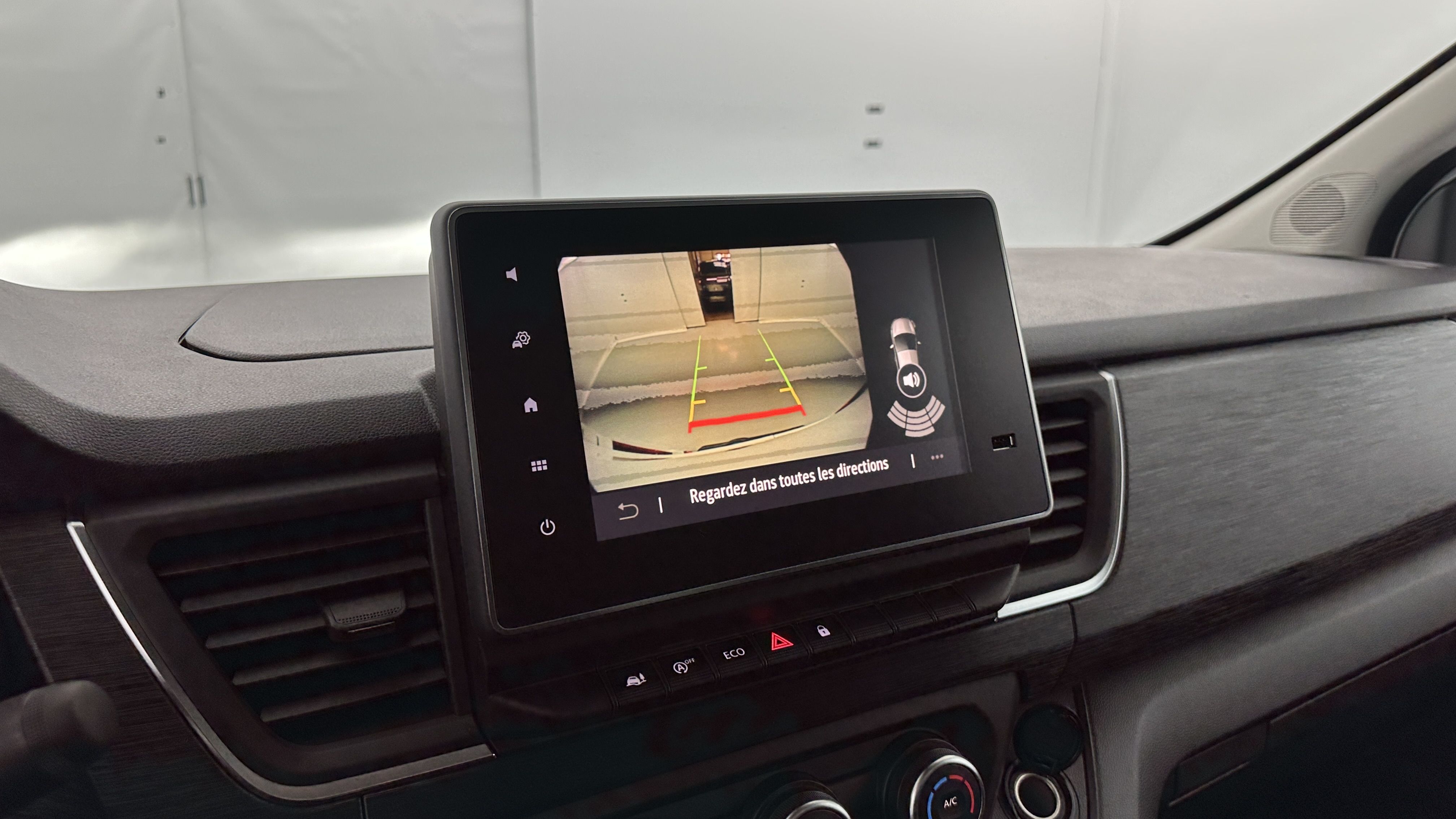 GLI00007853_p53 - RENAULT - TRAFIC - 2025 - photo 13