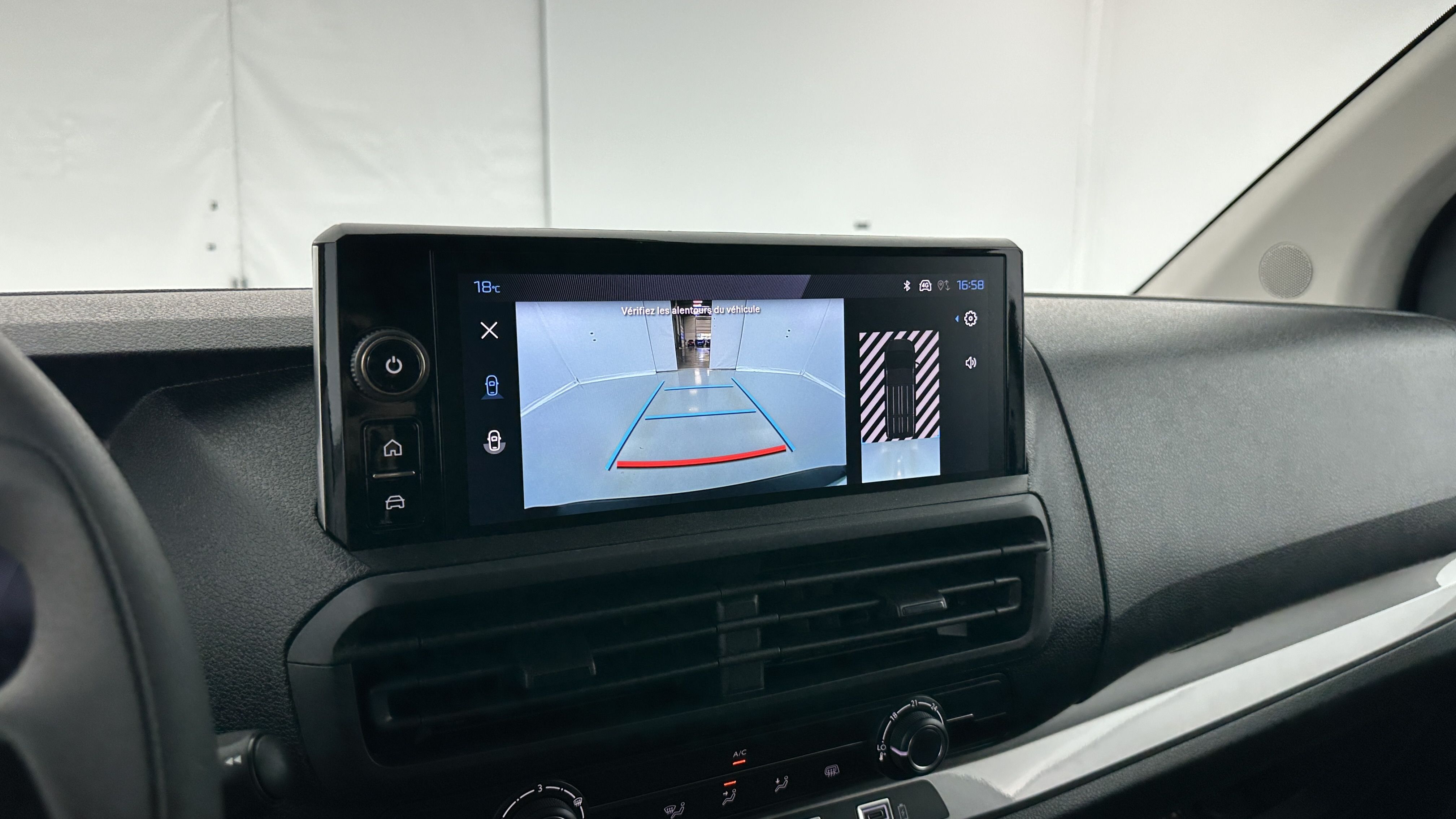 GLI00008460_p53 - PEUGEOT - EXPERT - 2025 - photo 15