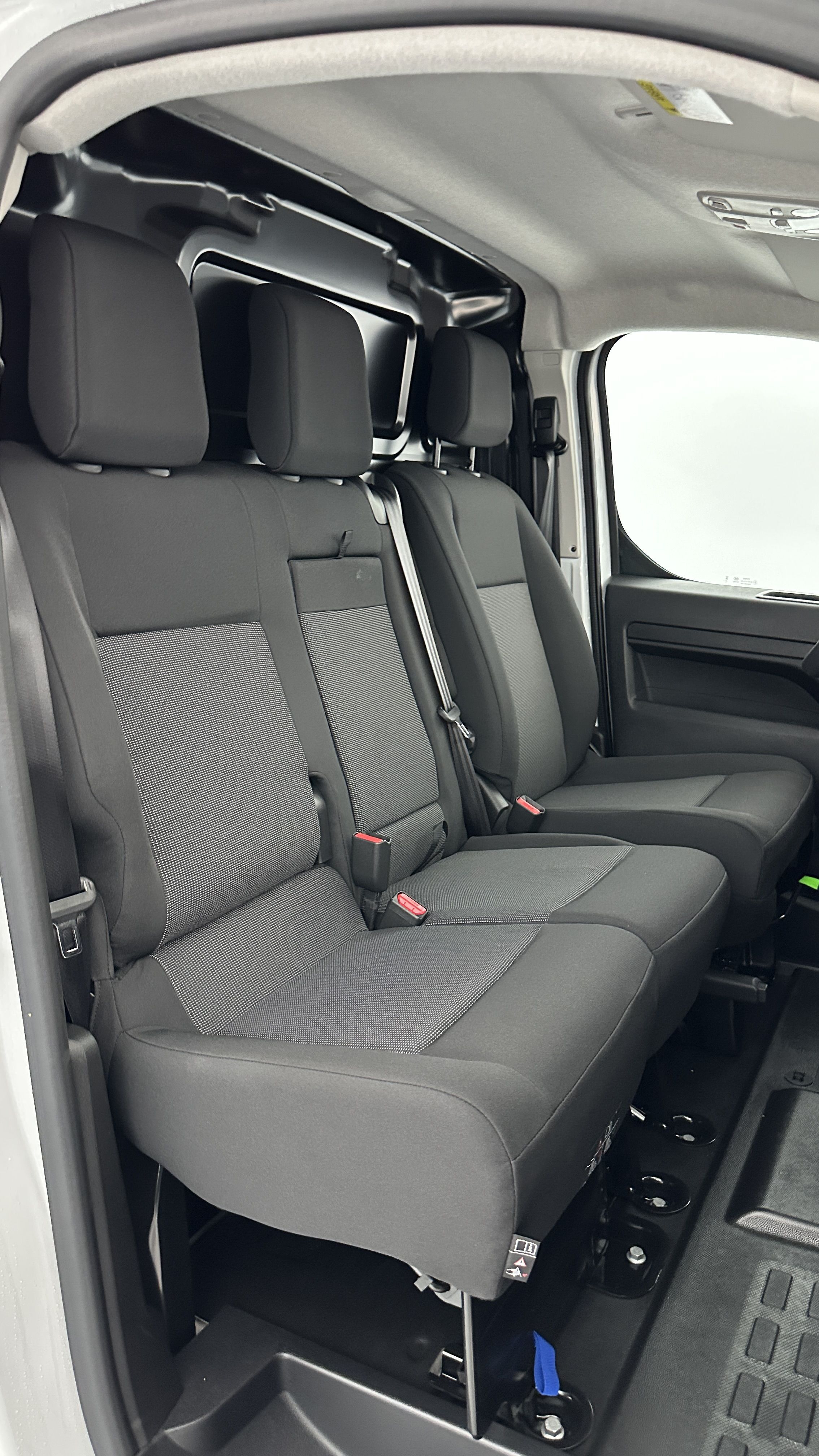 GLI00008461_p53 - PEUGEOT - EXPERT - 2025 - photo 12