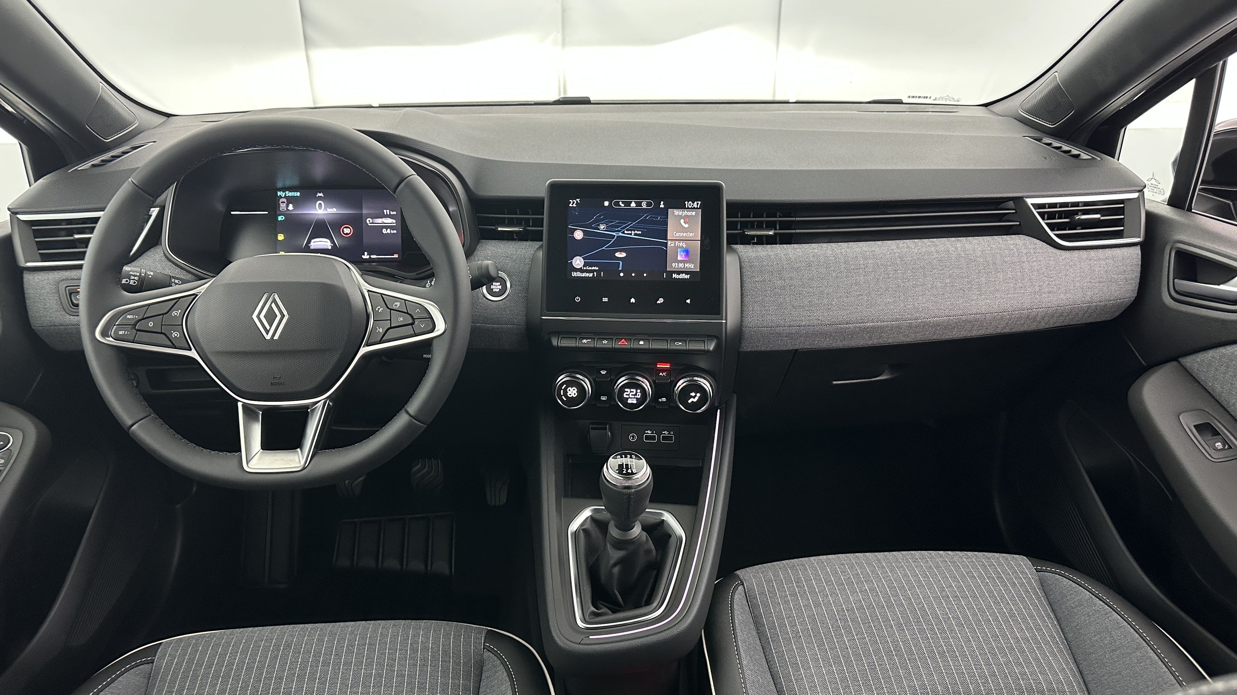 GLI00002864_p53 - RENAULT - CLIO - 2025 - photo 7