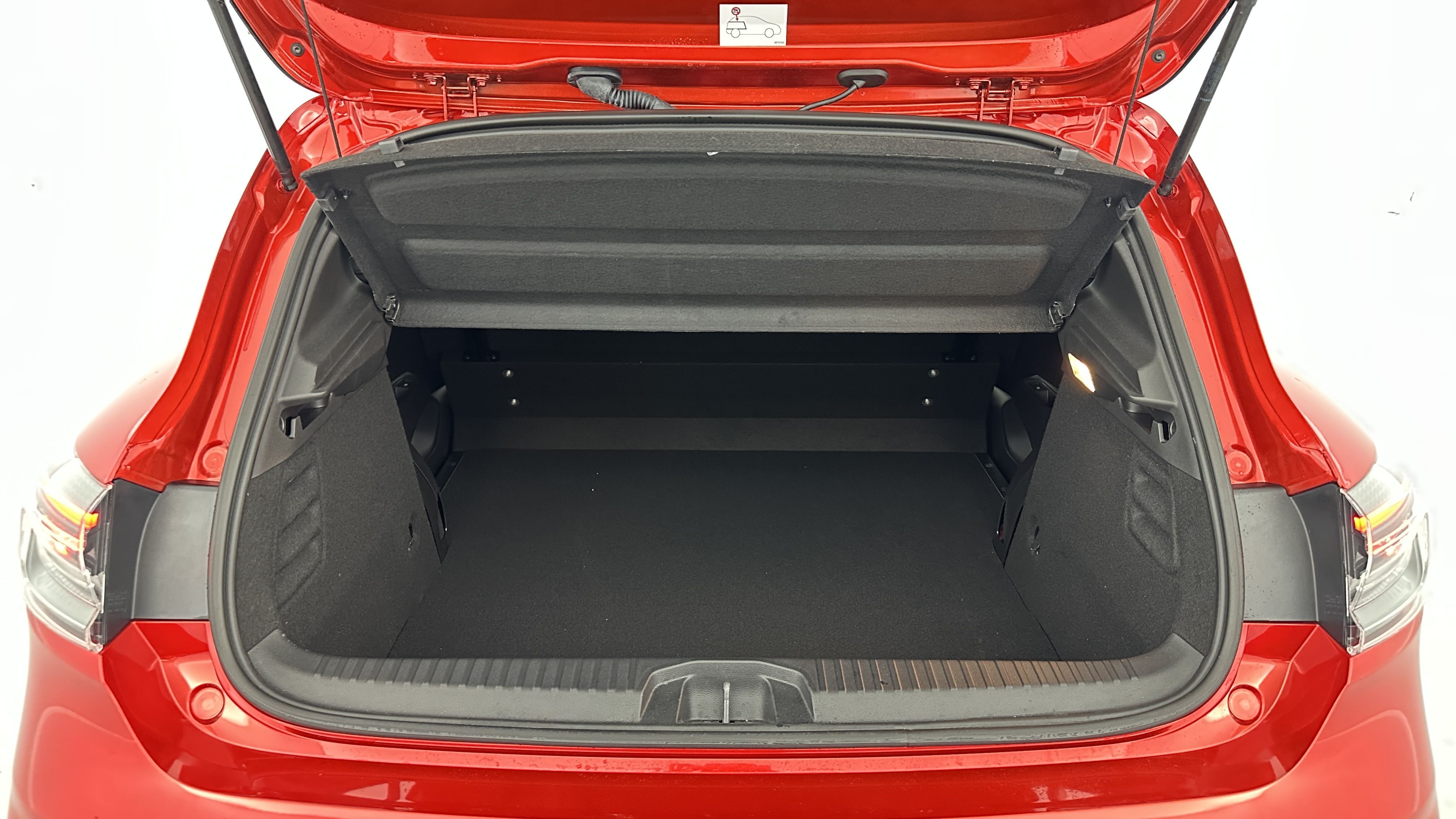 GLI00000574_p53 - RENAULT - CLIO - 2024 - photo 9