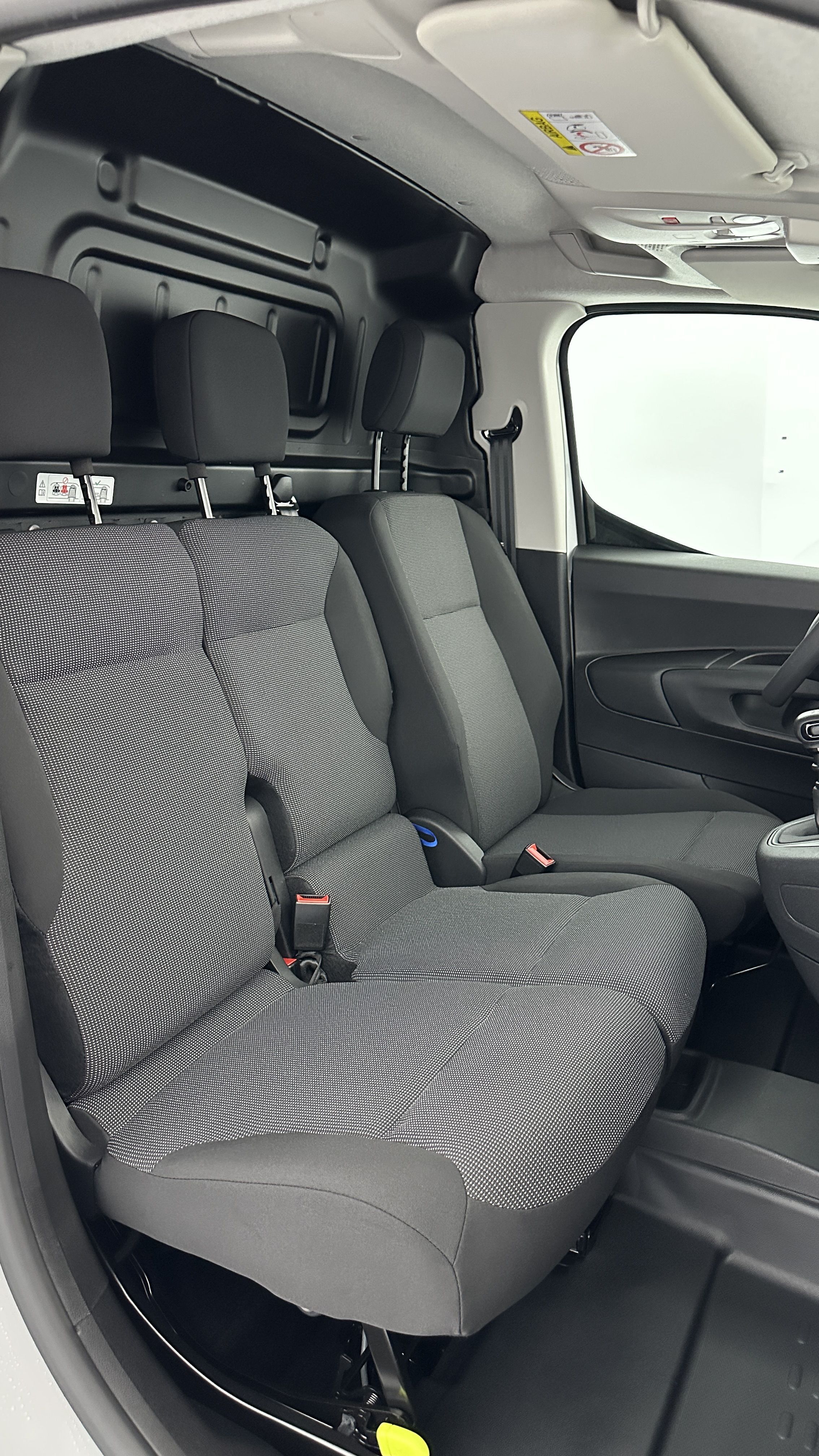 GLI00007906_p53 - OPEL - COMBO - 2025 - photo 14