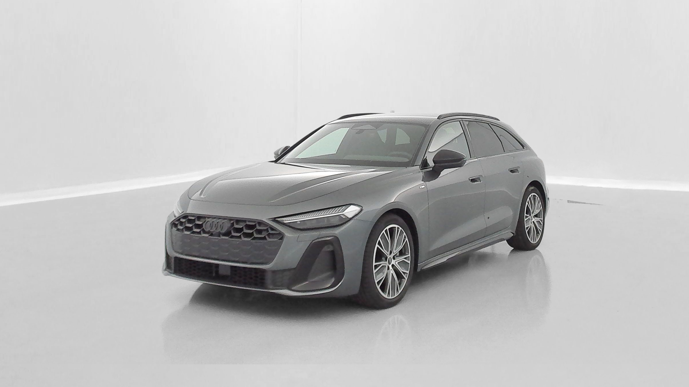 GLI00006562_p53 - AUDI - A5 - 2025 - photo 3