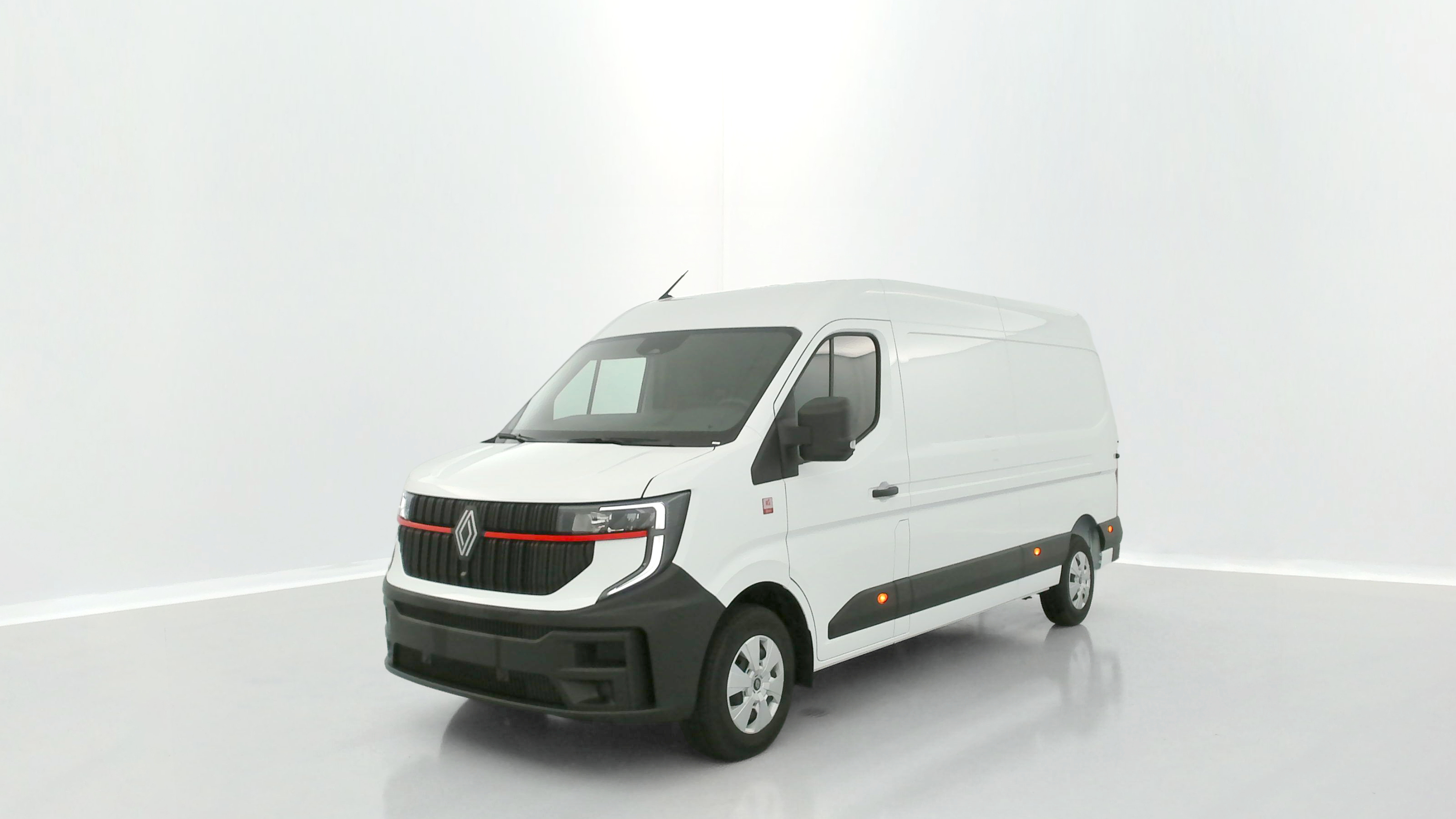 GLI00007112_p53 - RENAULT - MASTER - 2025 - photo 3