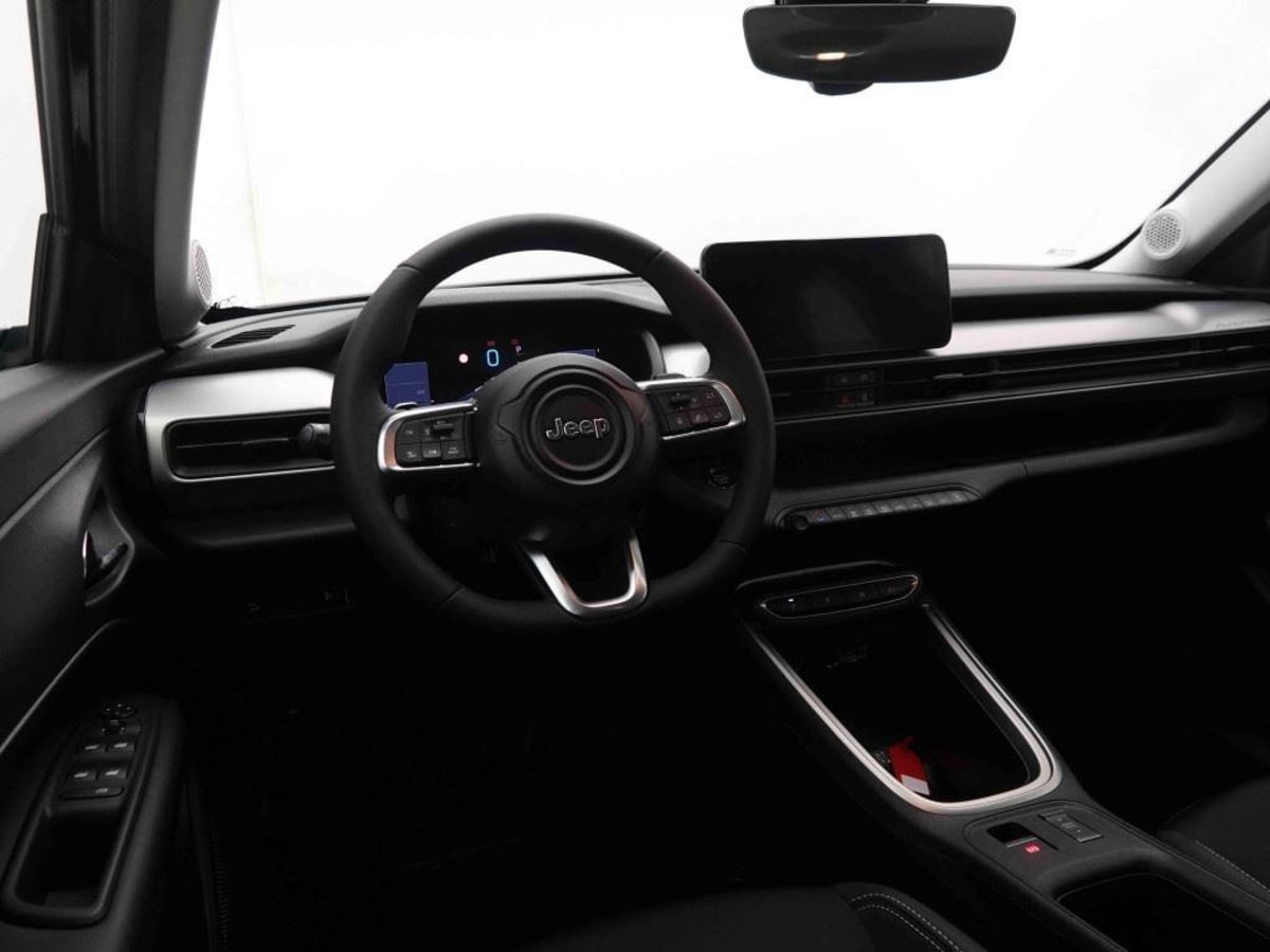 361562_p2 - JEEP - AVENGER - 2026 - photo 7