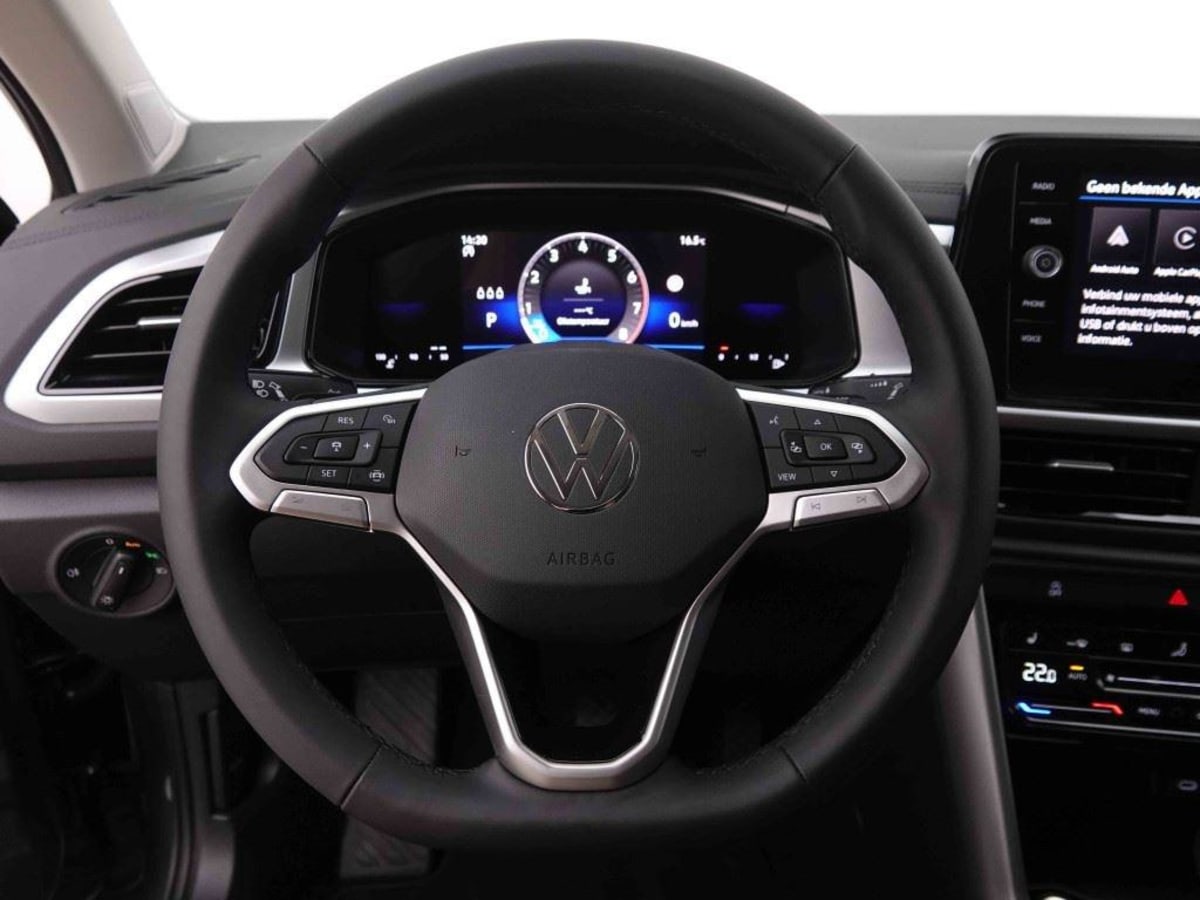 362265_p2 - VOLKSWAGEN - T ROC - 2025 - photo 10