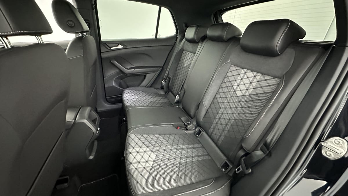 351211_p2 - VOLKSWAGEN - T CROSS - 2025 - photo 9