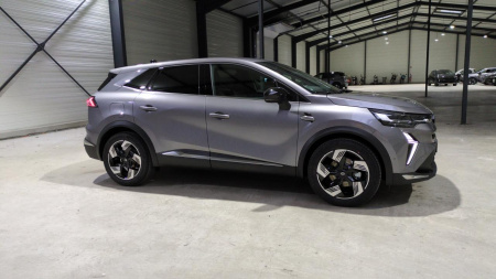 46744_p28 - RENAULT - SYMBIOZ - 2025