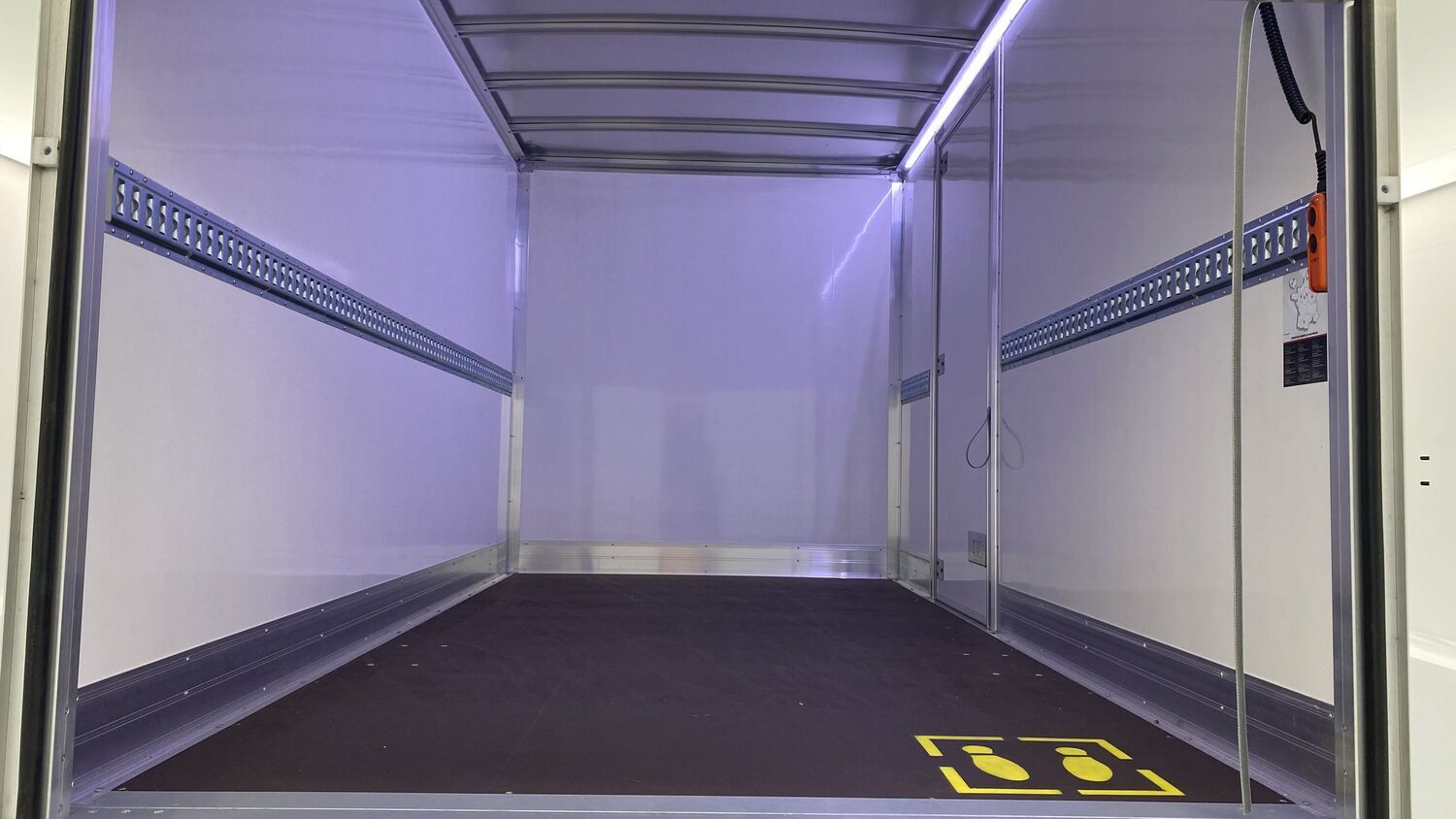 GLI00256489_p53 - IVECO - DAILY - 2025 - photo 8