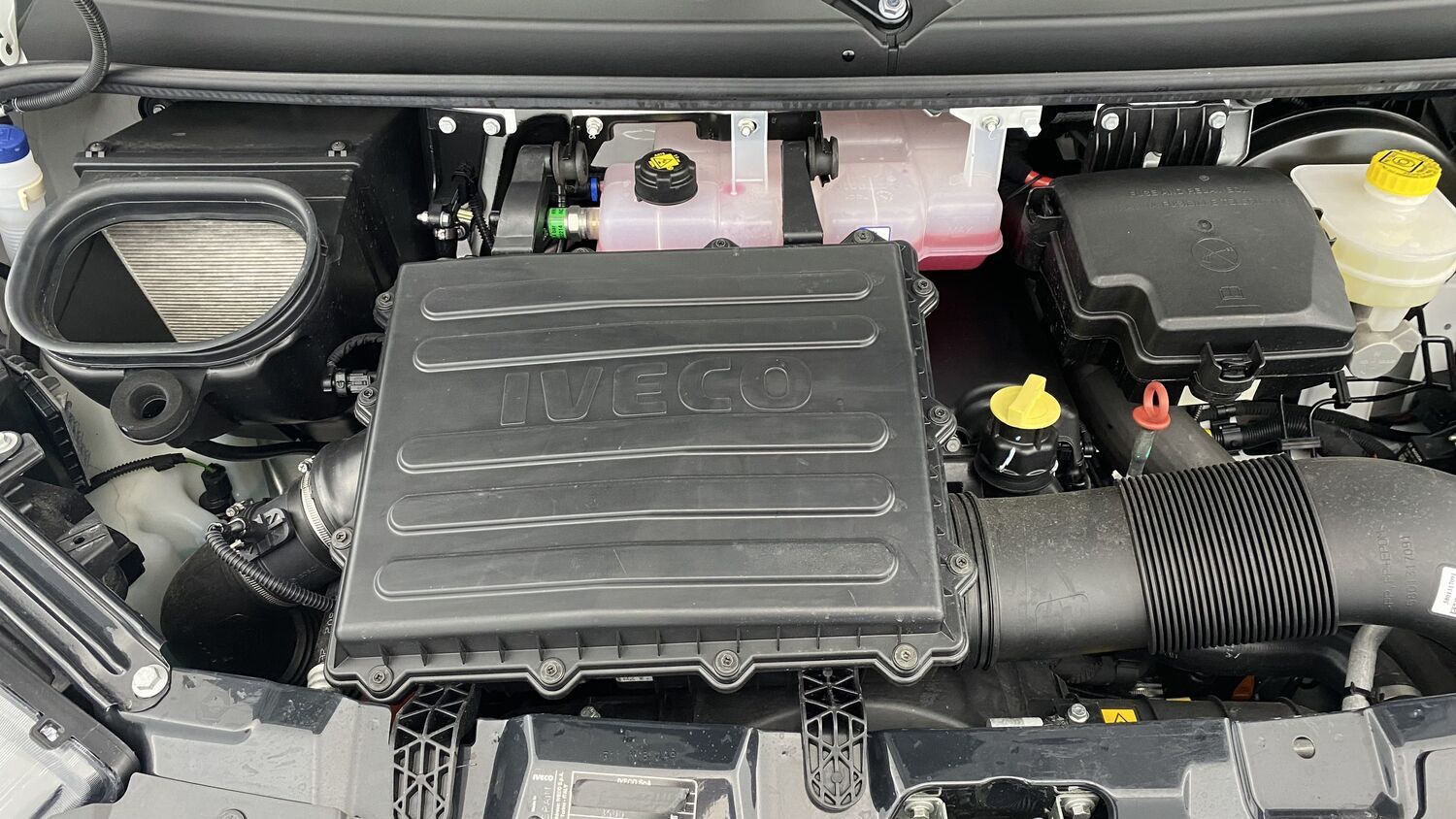 GLI00256489_p53 - IVECO - DAILY - 2025 - photo 9