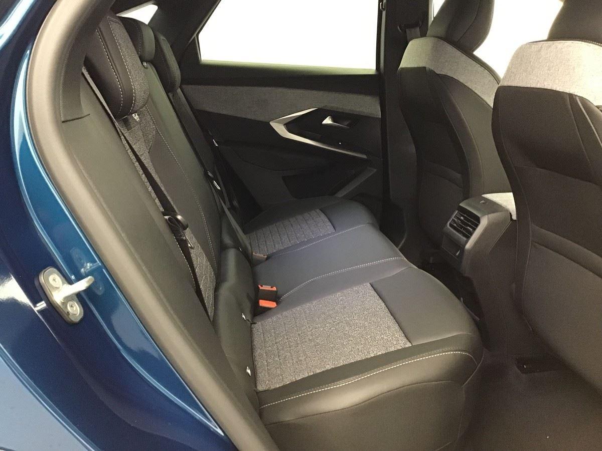 366956_p2 - PEUGEOT - 3008 - 2026 - photo 7