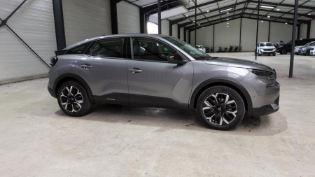 46898_p28 - CITROEN - C4 - 2026