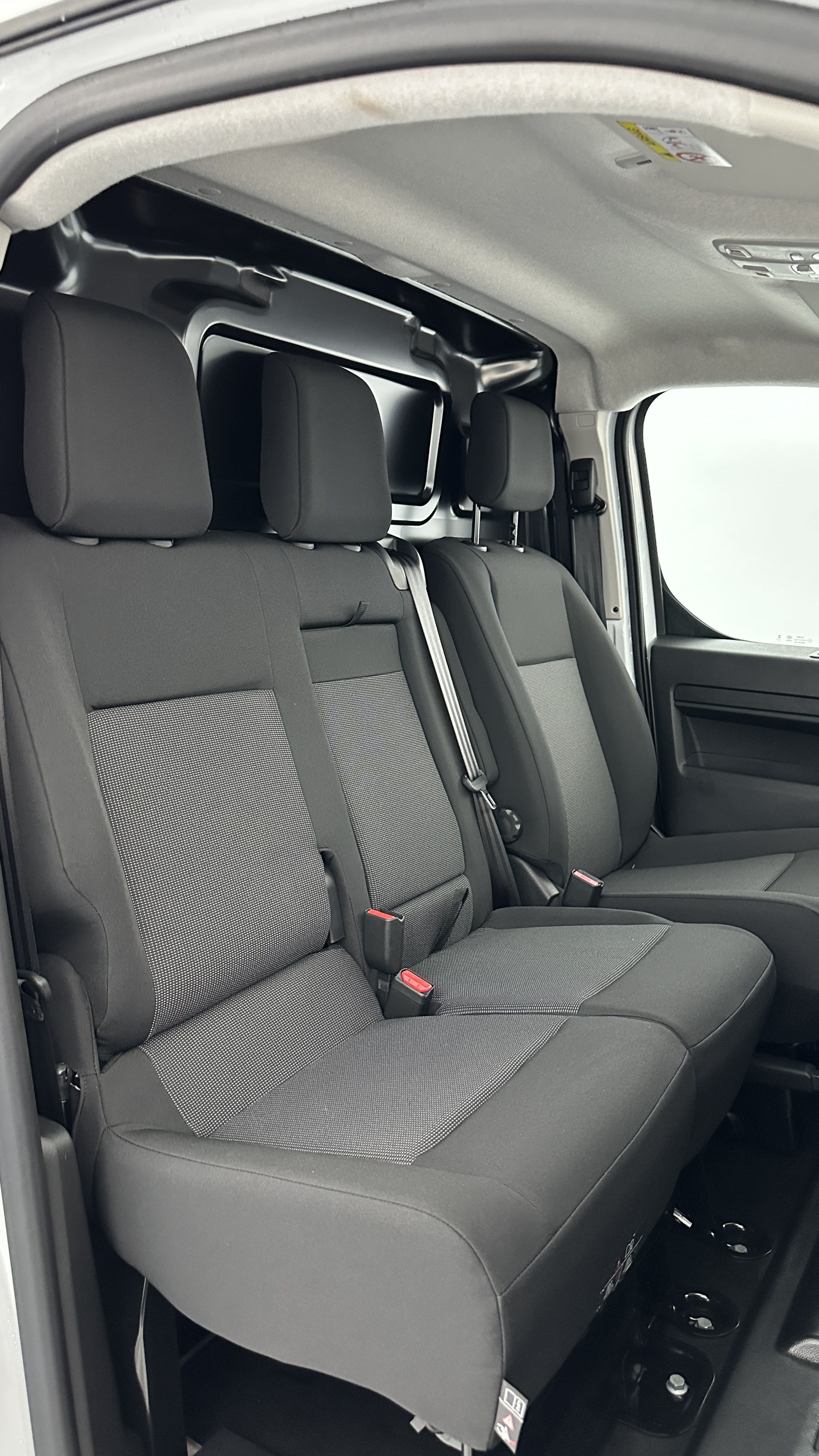 GLI00007629_p53 - PEUGEOT - EXPERT - 2025 - photo 13