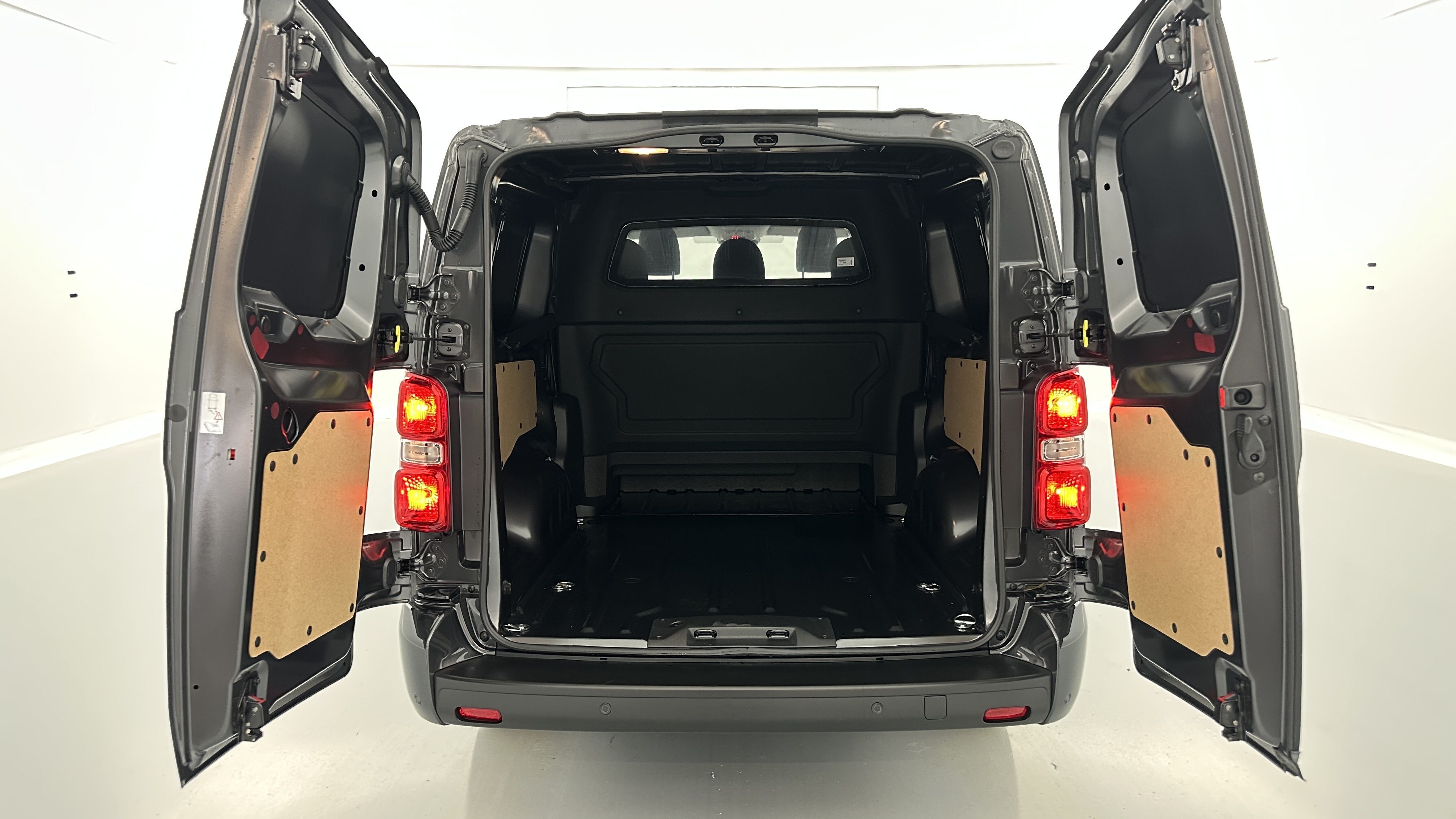 GLI00010615_p53 - PEUGEOT - EXPERT CA - 2025 - photo 9