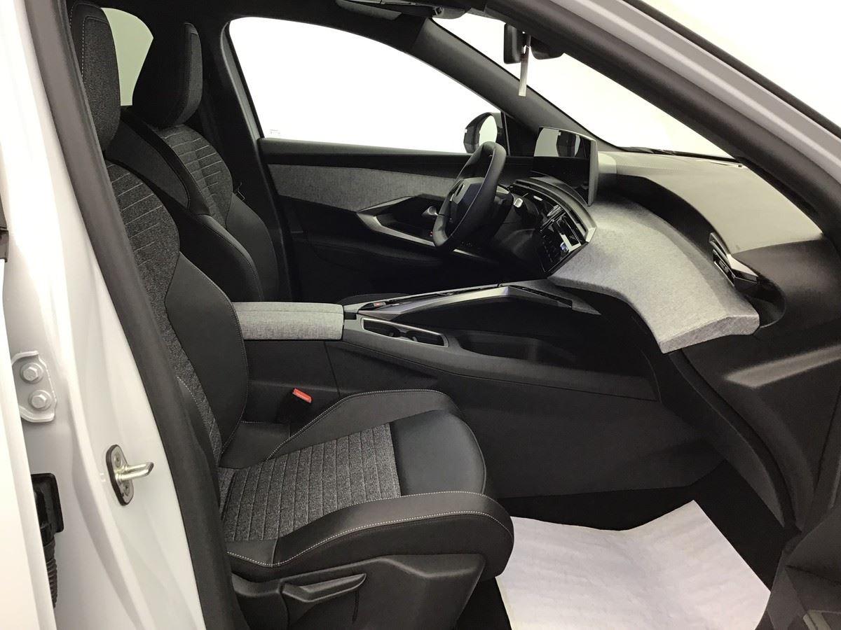 368676_p2 - PEUGEOT - 3008 - 2026 - photo 6