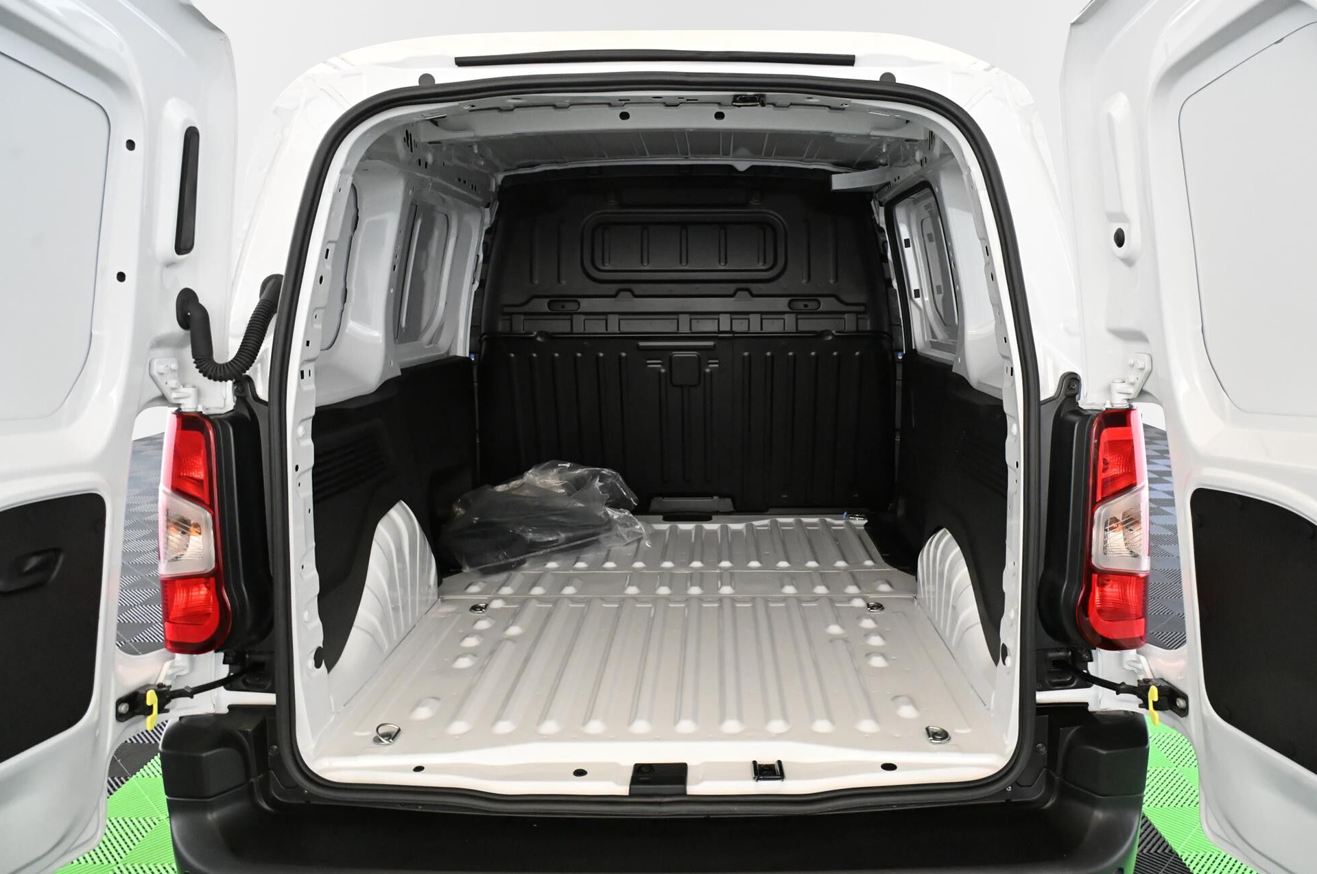 18875_p35 - CITROEN - BERLINGO - 2024 - photo 32