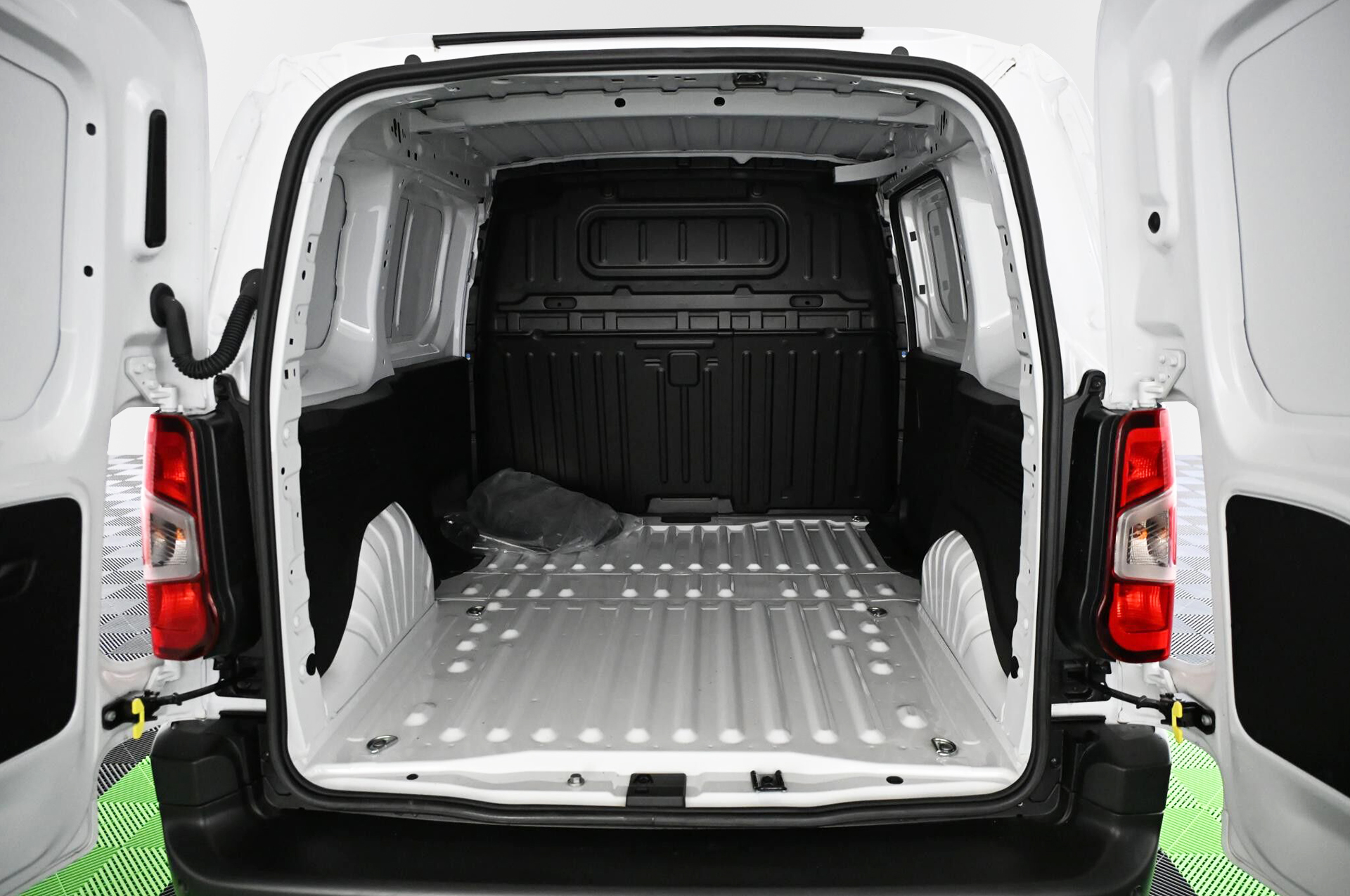 18872_p35 - CITROEN - BERLINGO - 2024 - photo 33