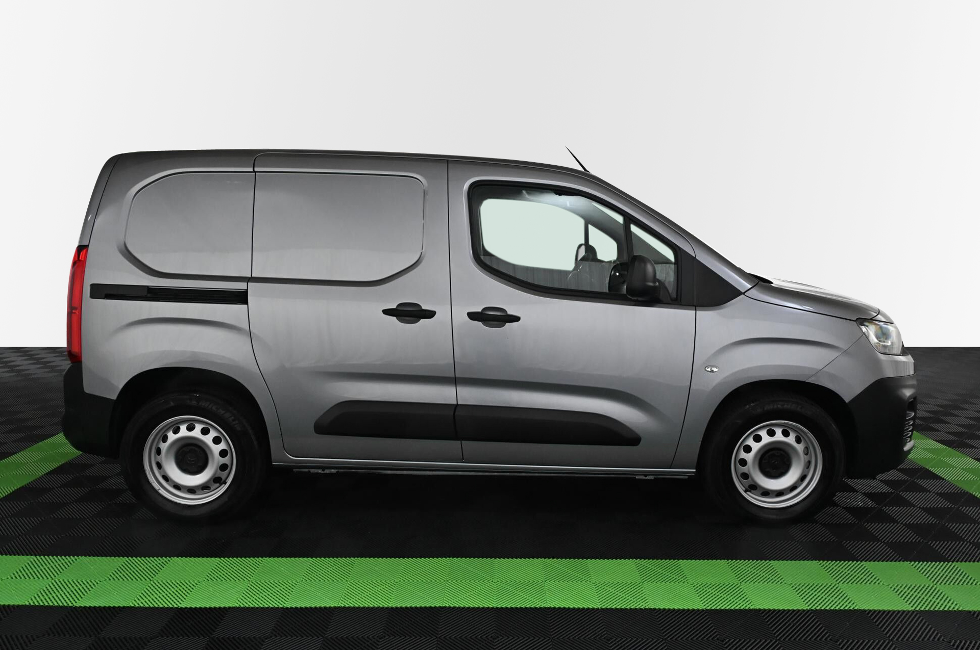 18900_p35 - CITROEN - BERLINGO - 2024 - photo 7