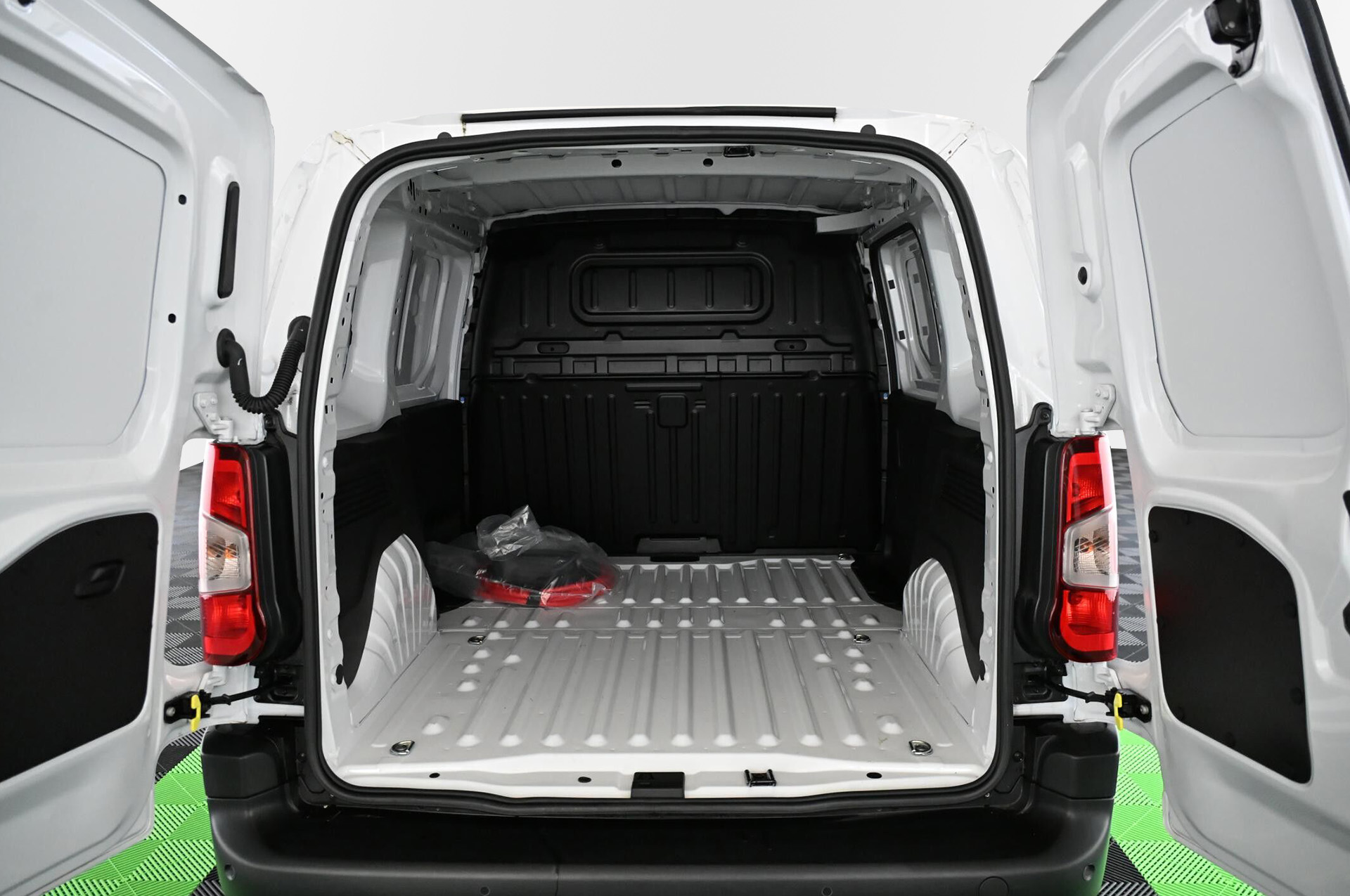 18907_p35 - CITROEN - BERLINGO - 2024 - photo 33