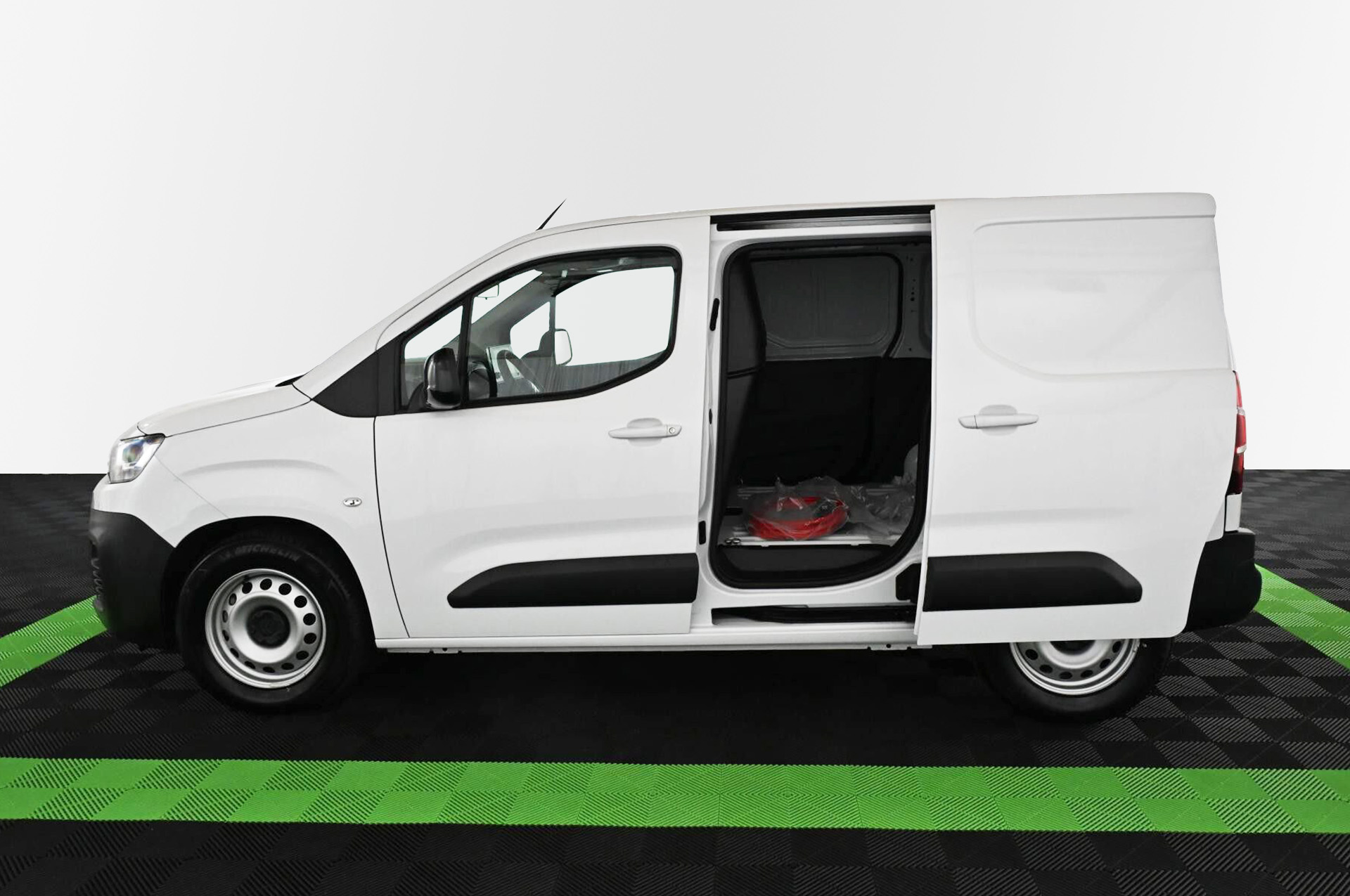 18925_p35 - CITROEN - BERLINGO - 2024 - photo 9