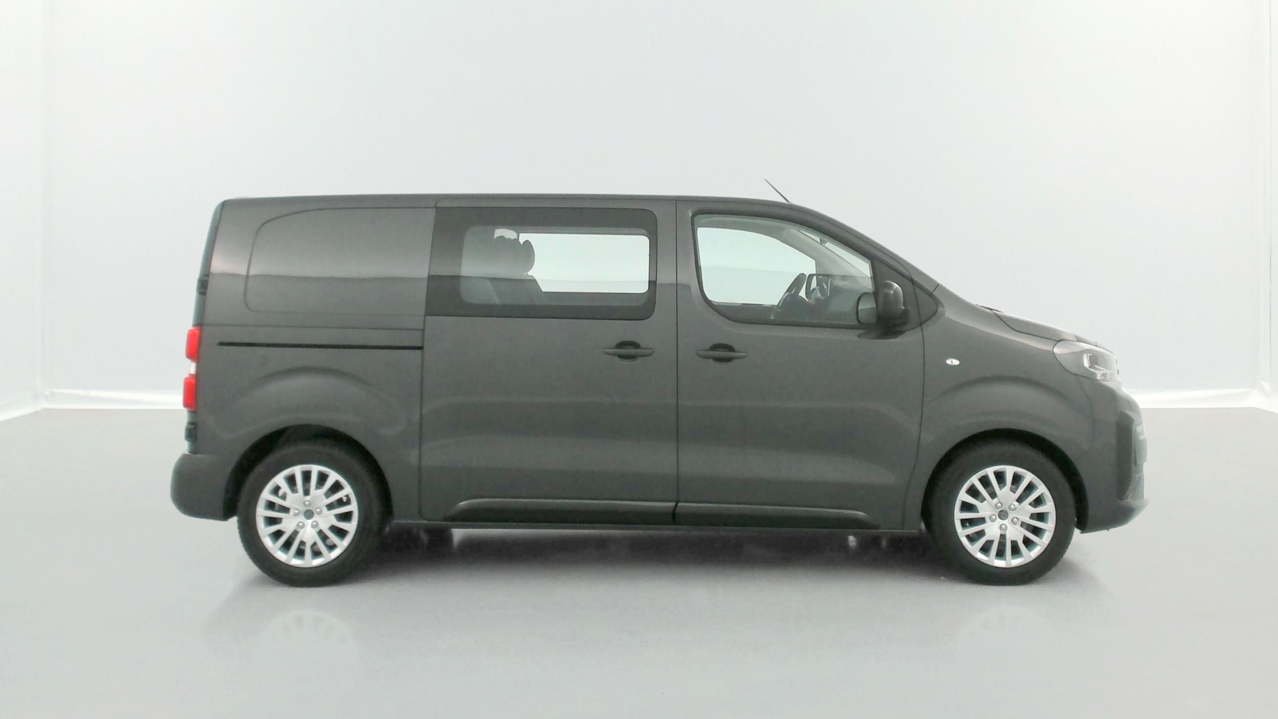 GLI00010298_p53 - PEUGEOT - EXPERT CA - 2025 - photo 18