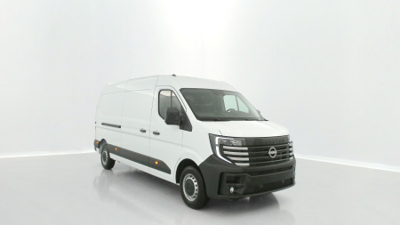 GLI00011237_p53 - NISSAN - INTERSTAR - 2025