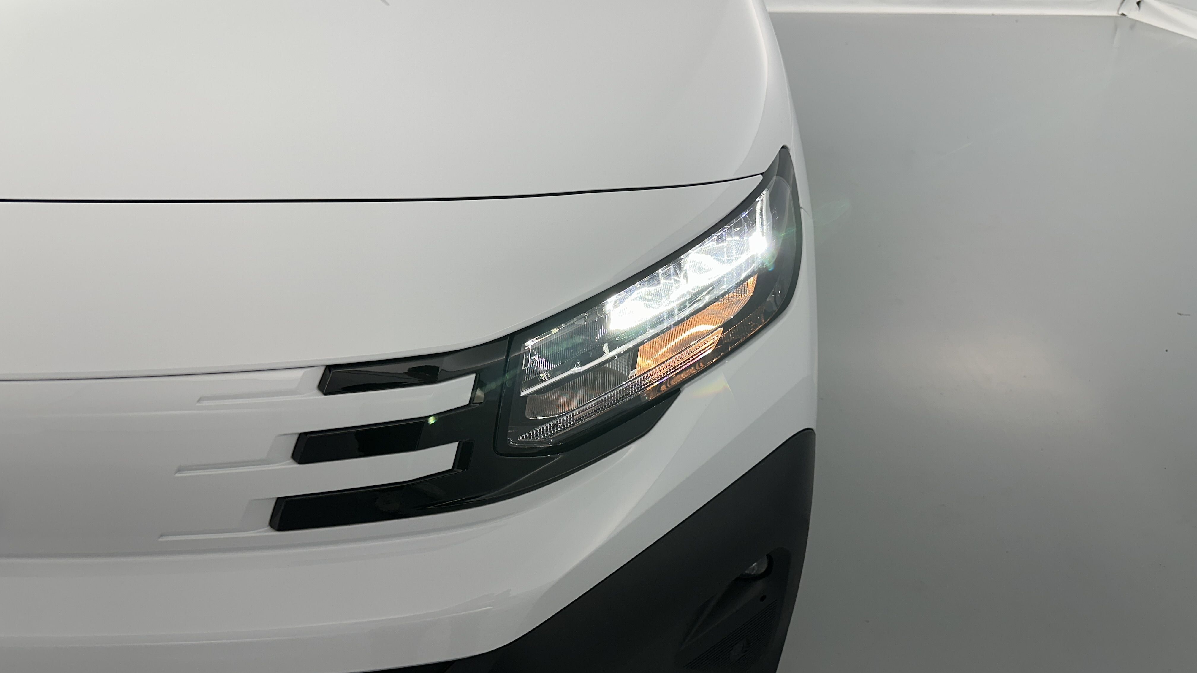 GLI00007892_p53 - PEUGEOT - PARTNER - 2025 - photo 20