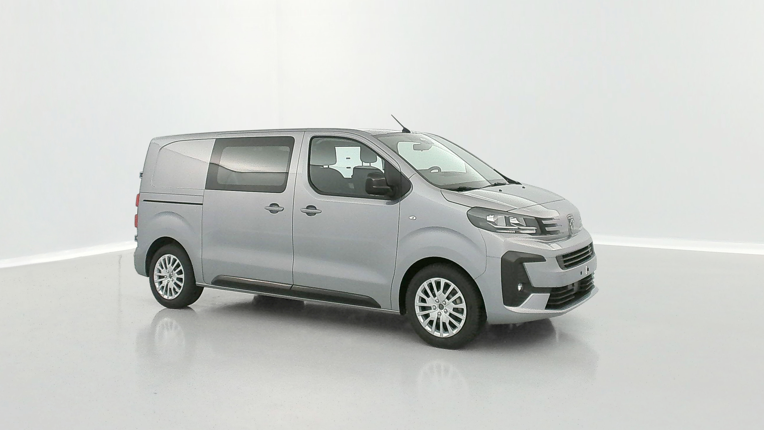 GLI00010592_p53 - PEUGEOT - EXPERT CA - 2025 - photo 22