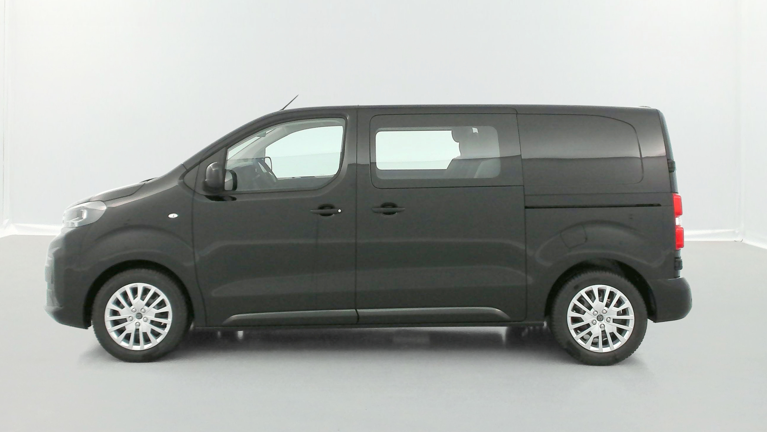 GLI00010576_p53 - PEUGEOT - EXPERT CA - 2025 - photo 4