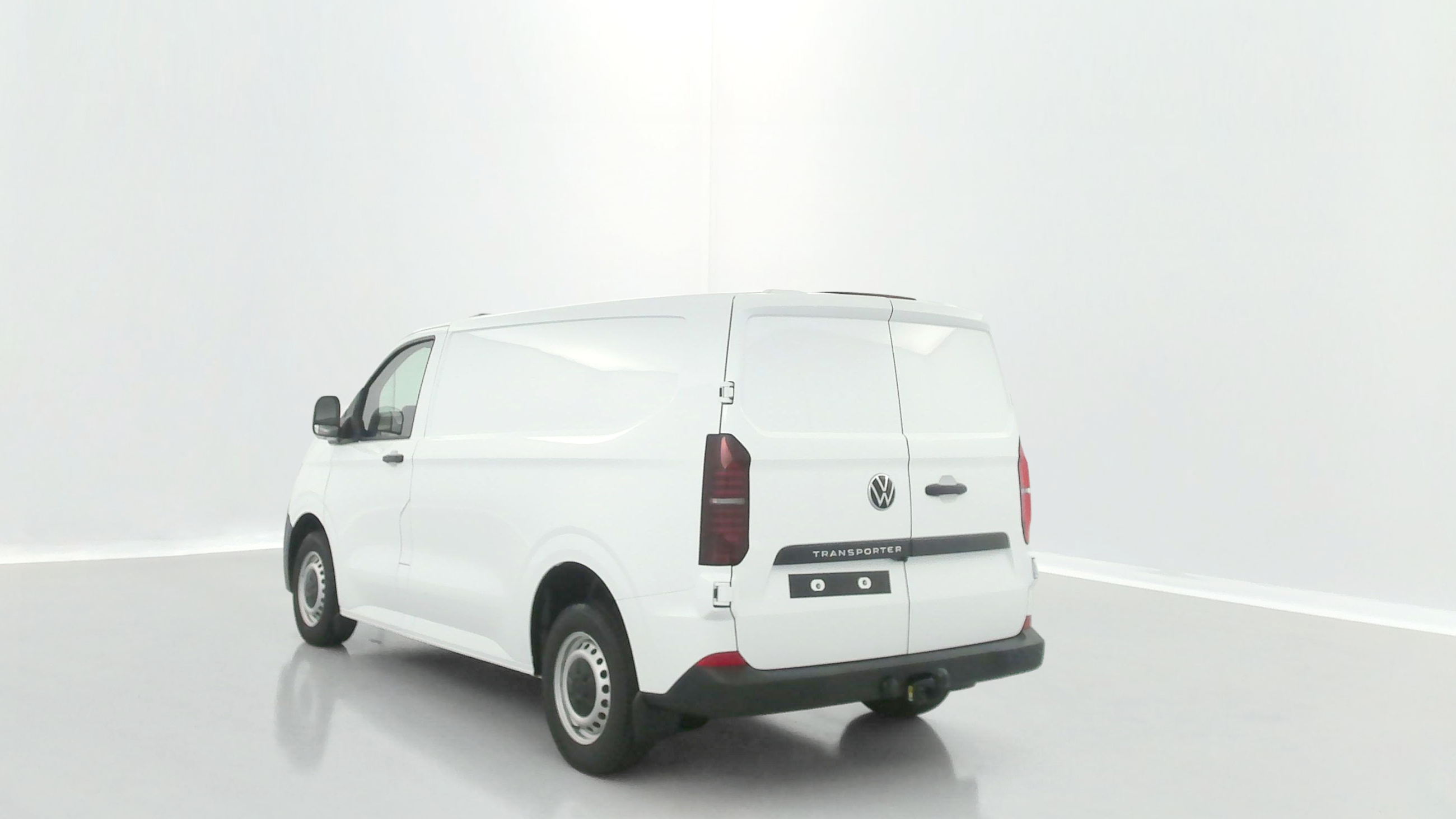 GLI00007686_p53 - VOLKSWAGEN - TRANSPORTER - 2025 - photo 5