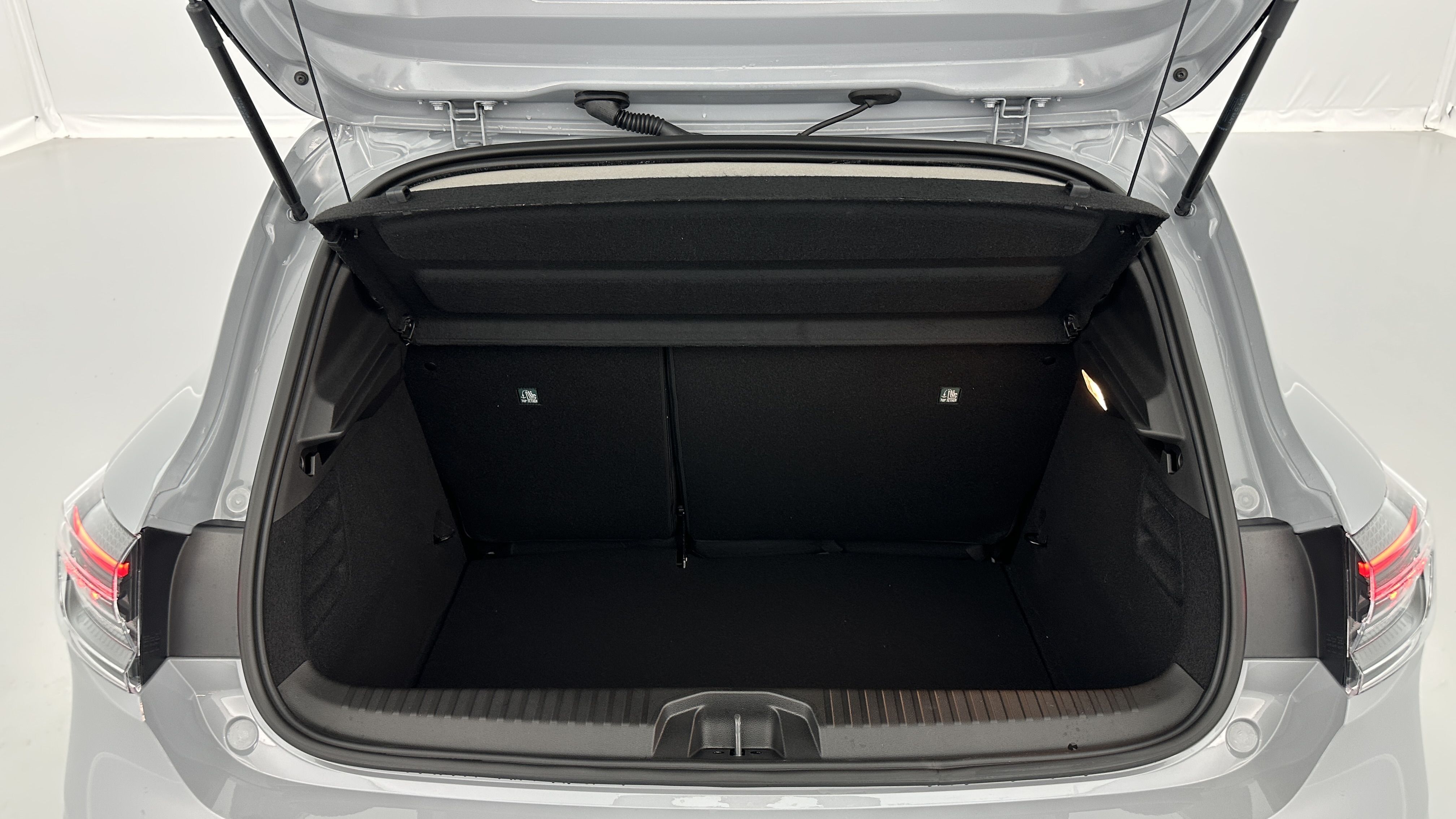 GLI00010434_p53 - RENAULT - CLIO - 2025 - photo 10