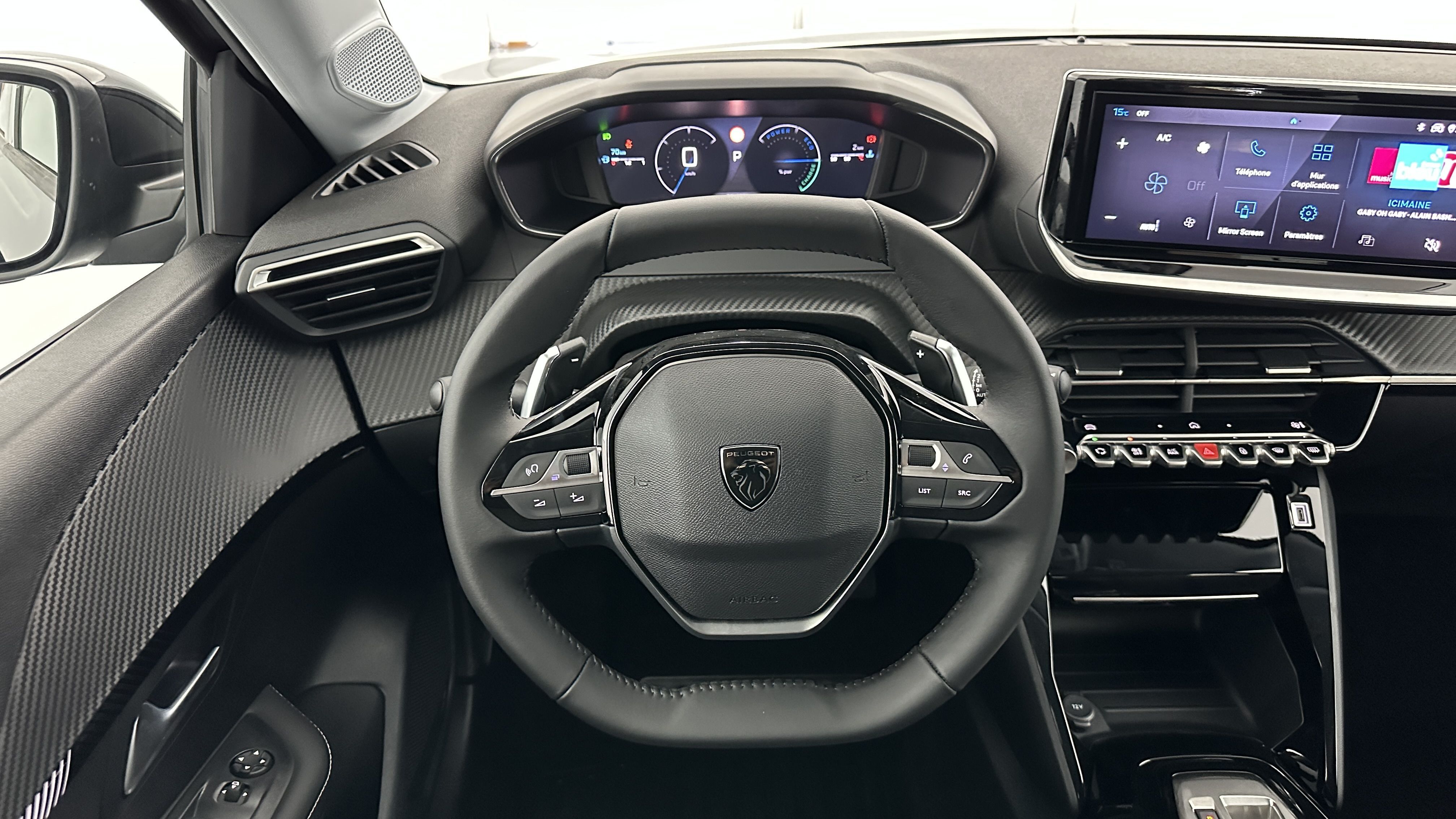 GLI00009517_p53 - PEUGEOT - 208 - 2025 - photo 13